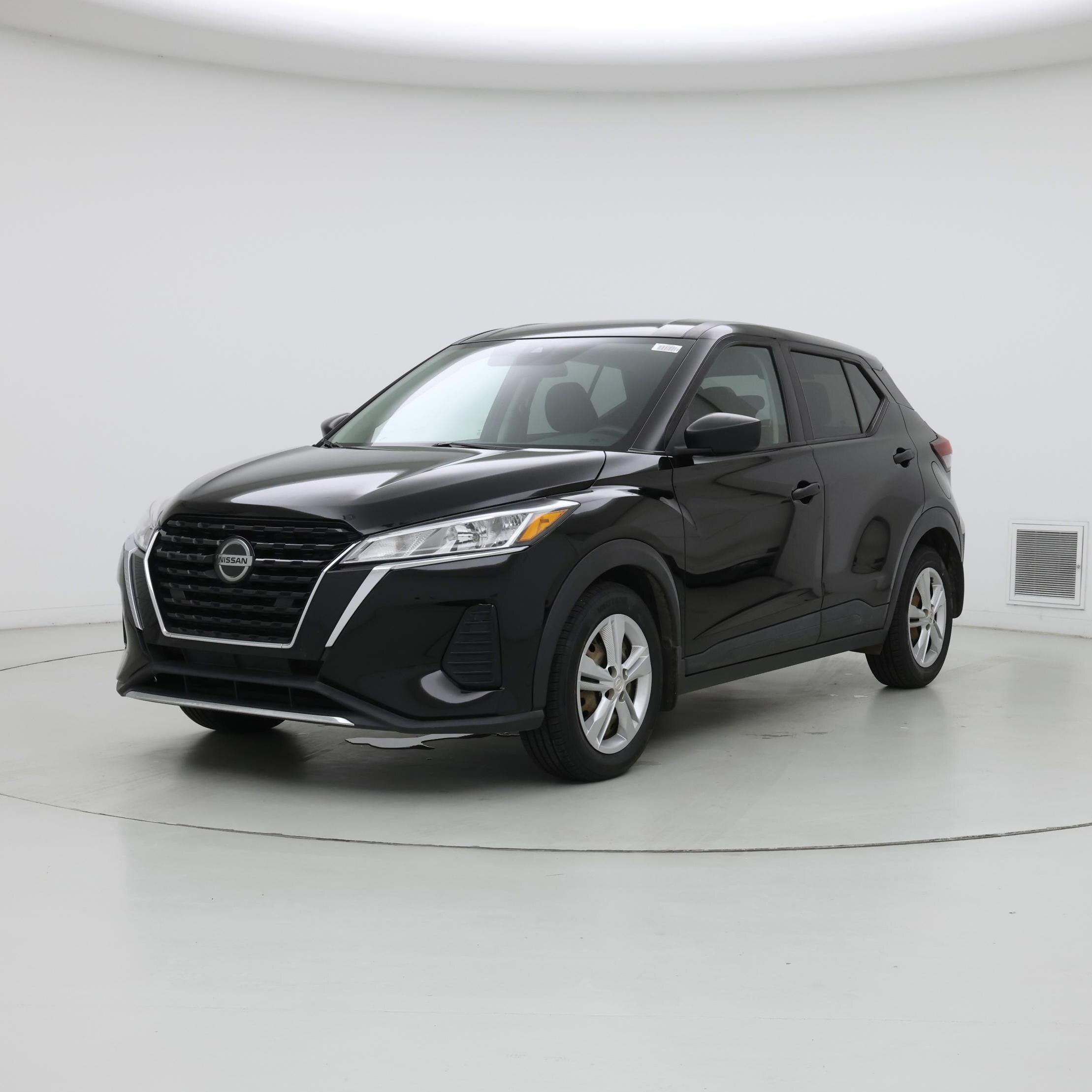 Thumbnail: 2021 Nissan Kicks - 4