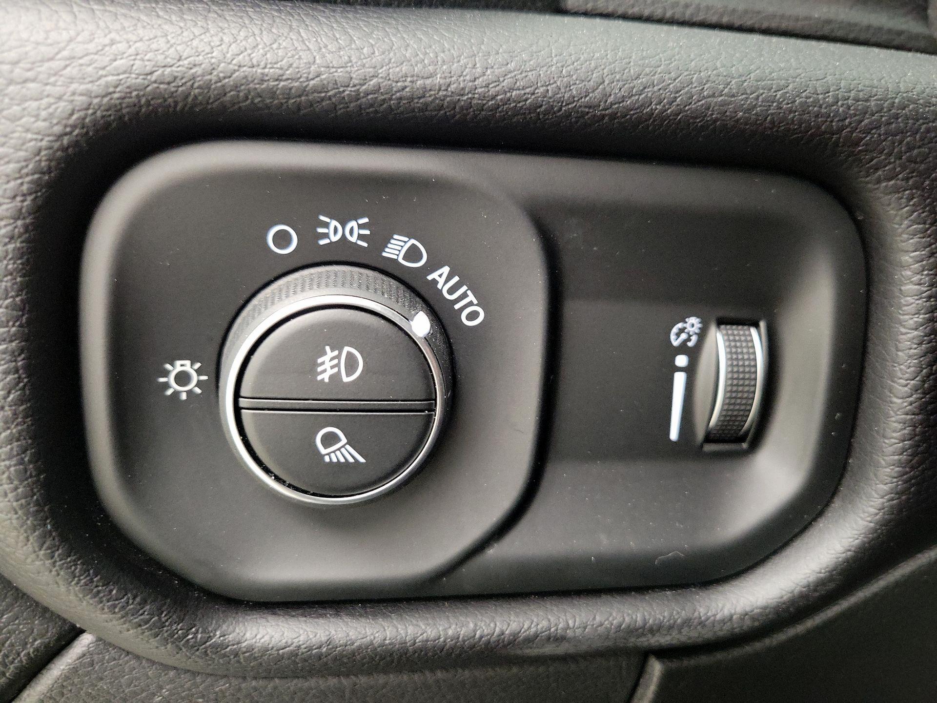 Thumbnail: 2021 RAM 2500 - 13