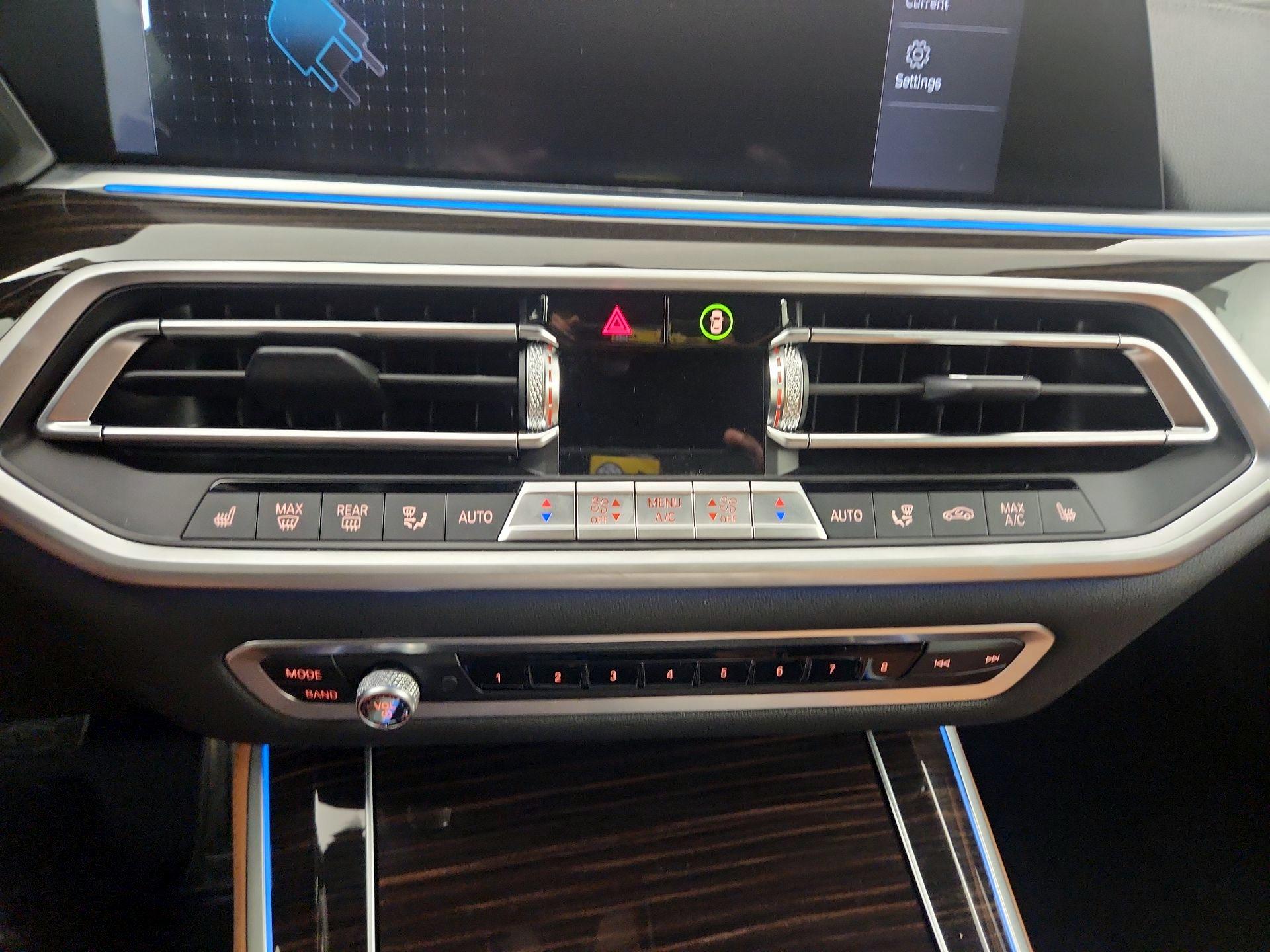 Thumbnail: 2021 BMW X5 - 13