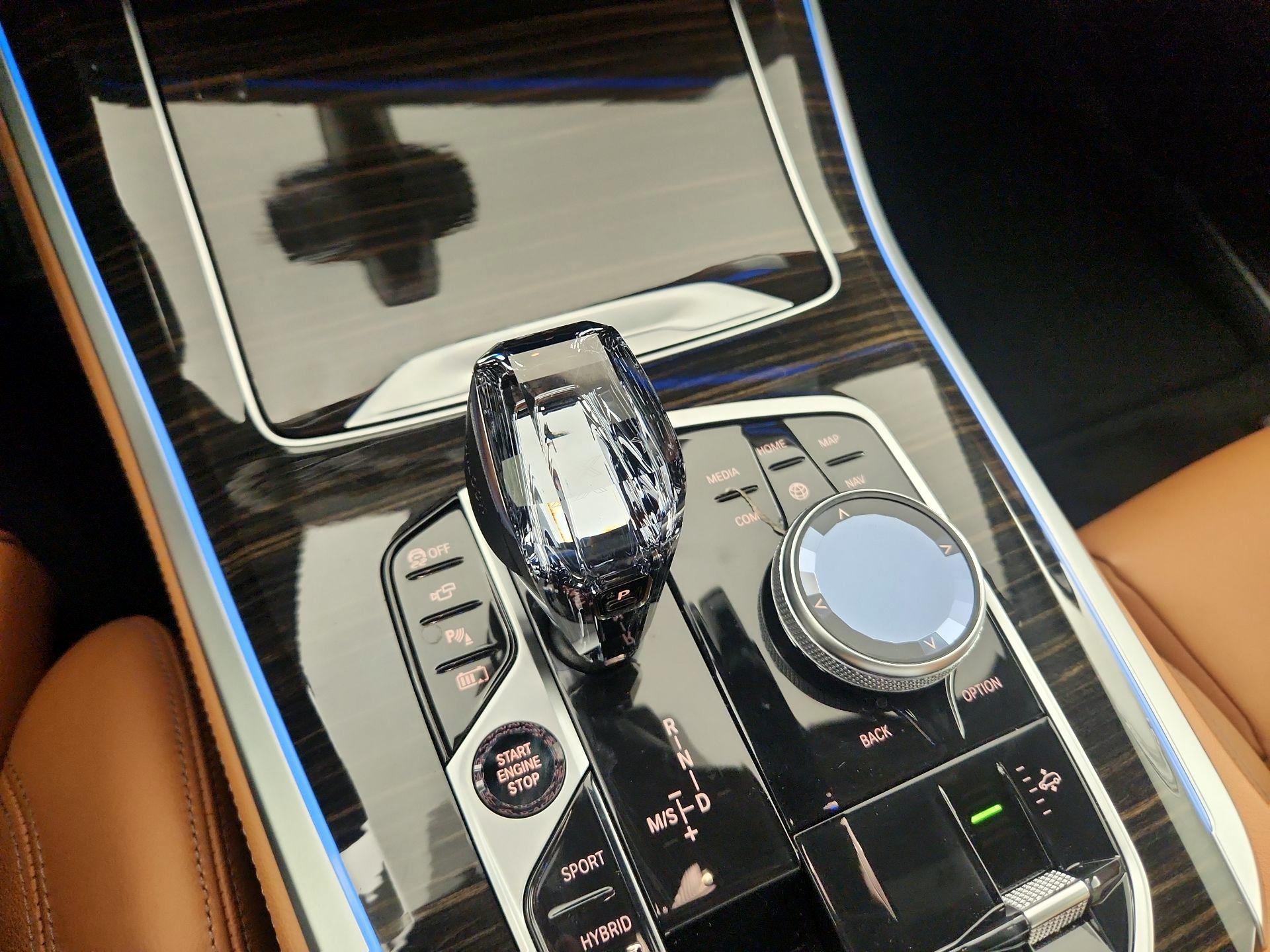 Thumbnail: 2021 BMW X5 - 14