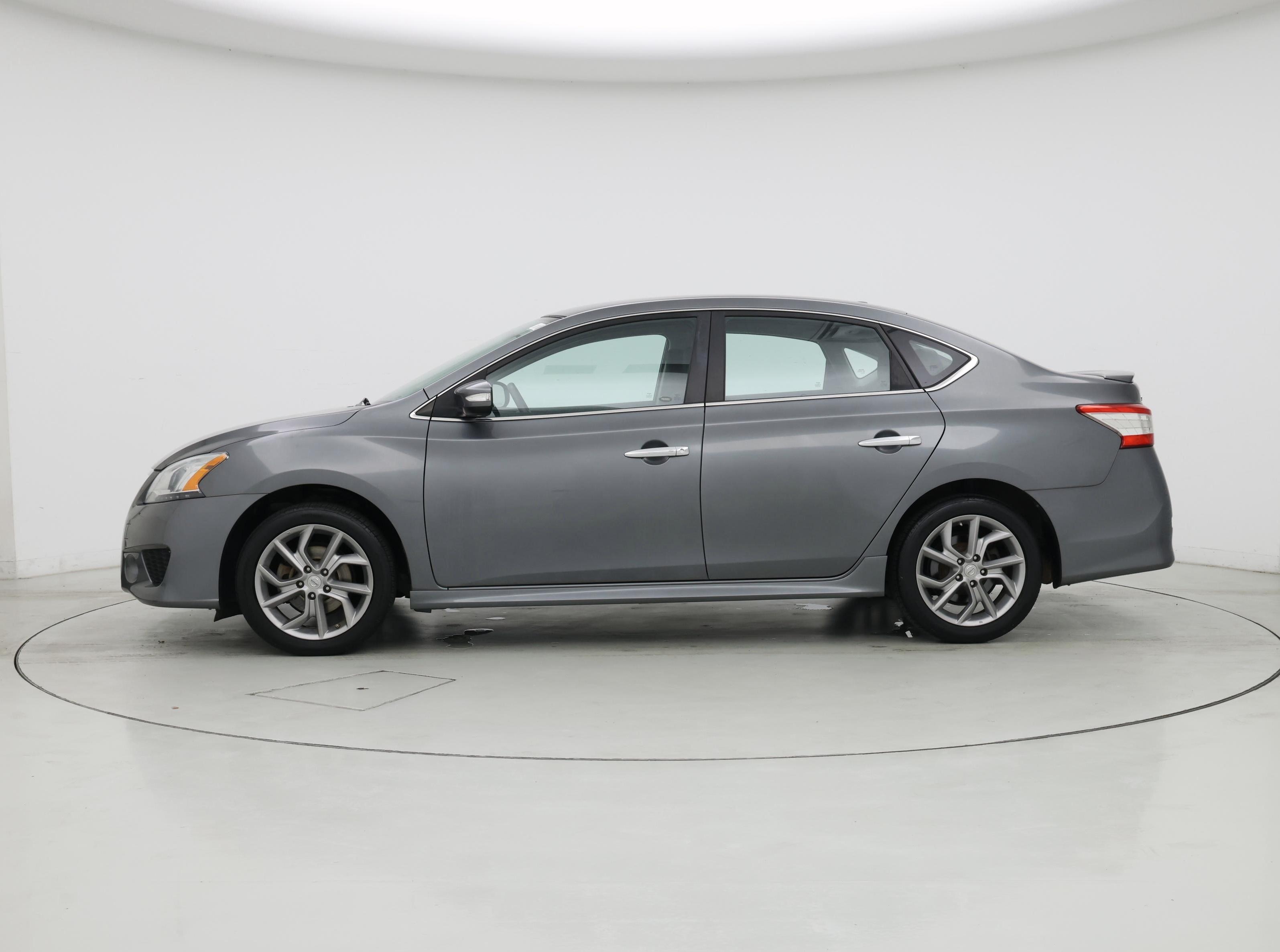 Thumbnail: 2015 Nissan Sentra - 3