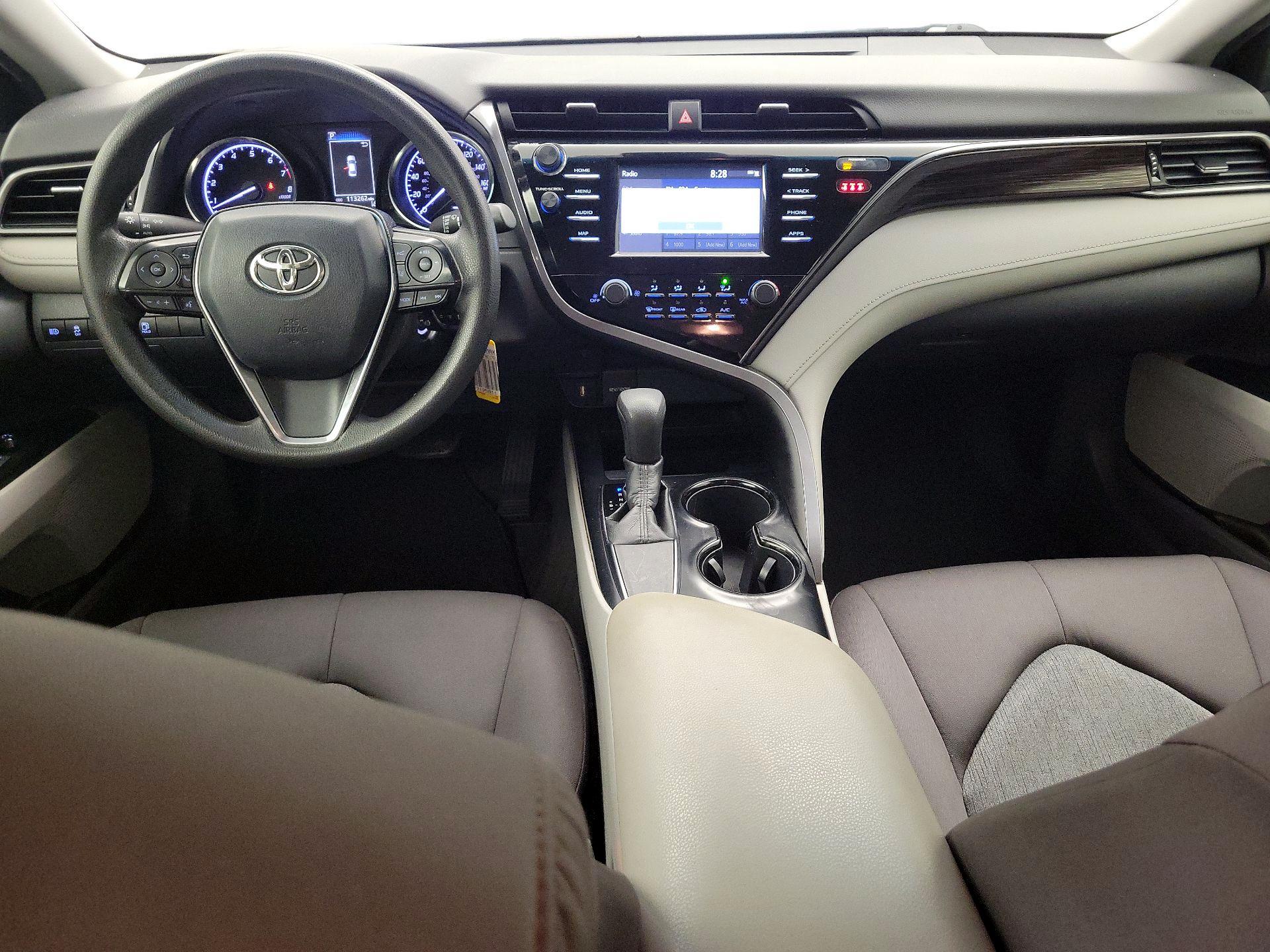 Thumbnail: 2019 Toyota Camry - 9