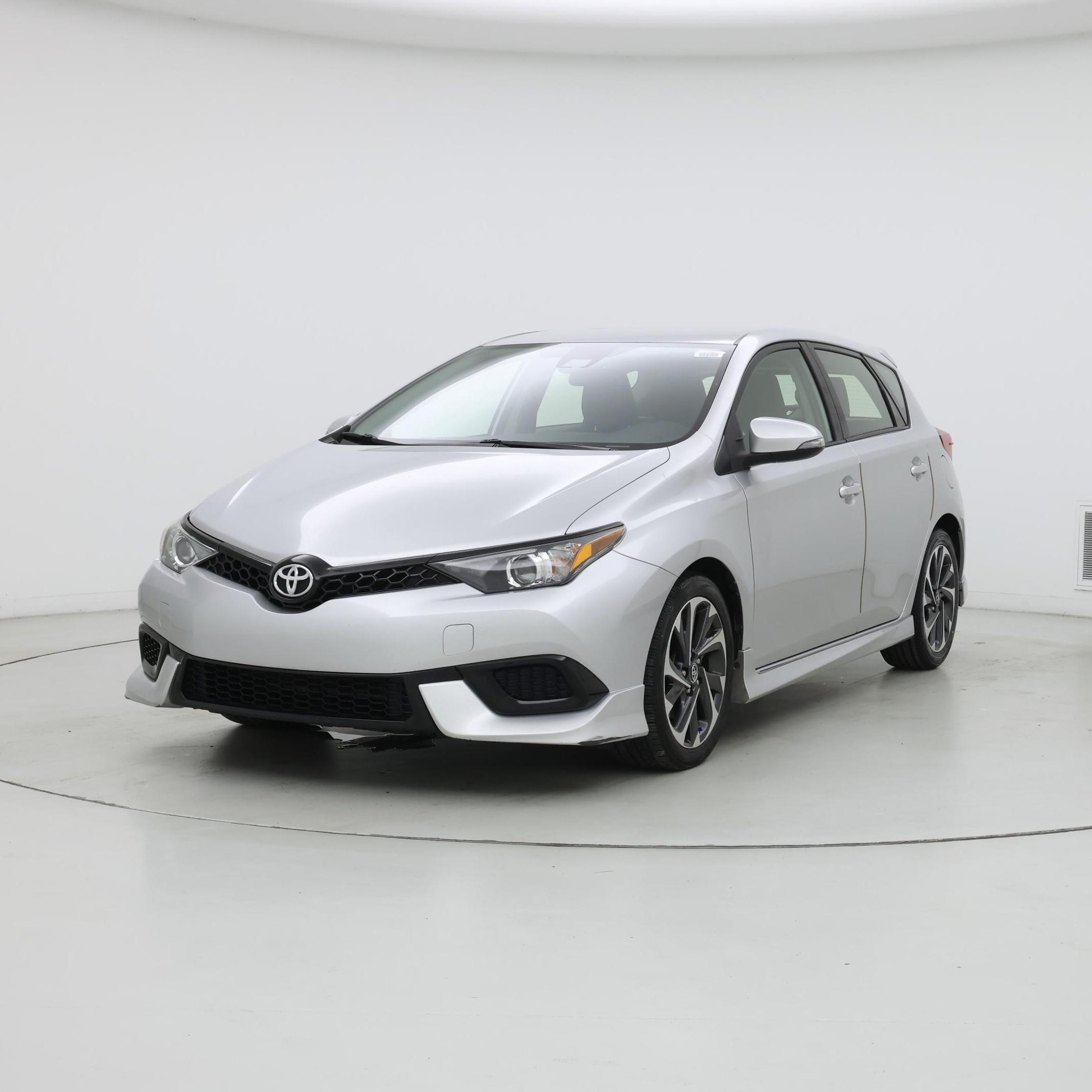 Thumbnail: 2017 Toyota Corolla iM - 4
