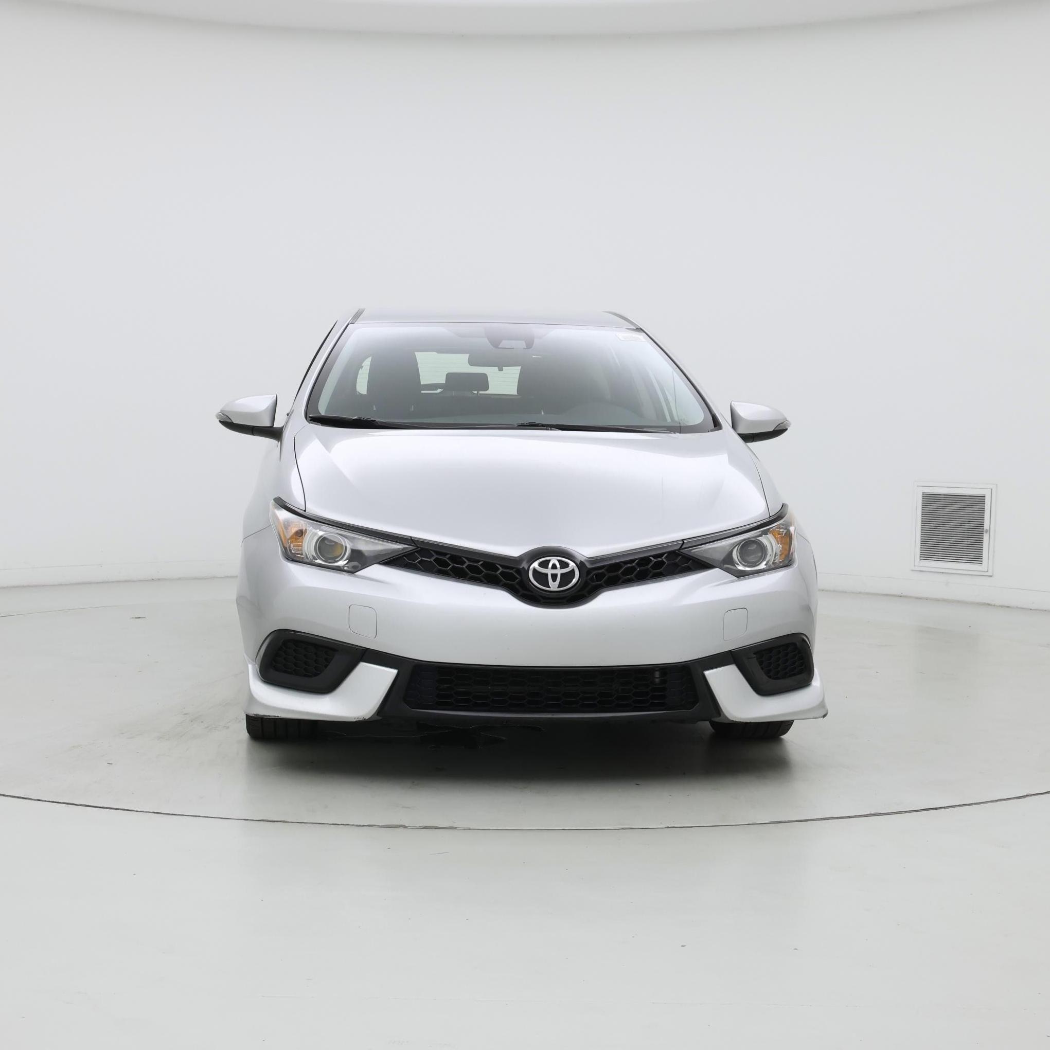 Thumbnail: 2017 Toyota Corolla iM - 5
