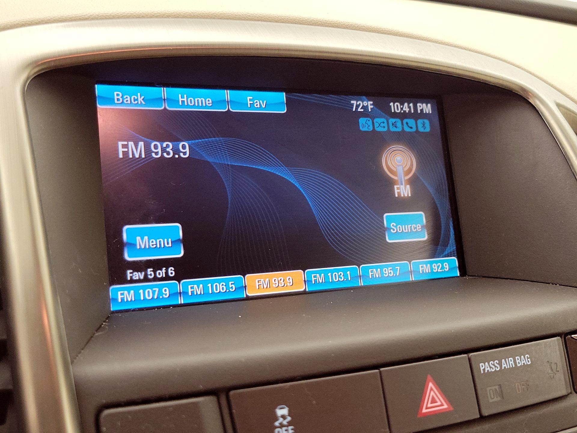 Thumbnail: 2016 Buick Verano - 15