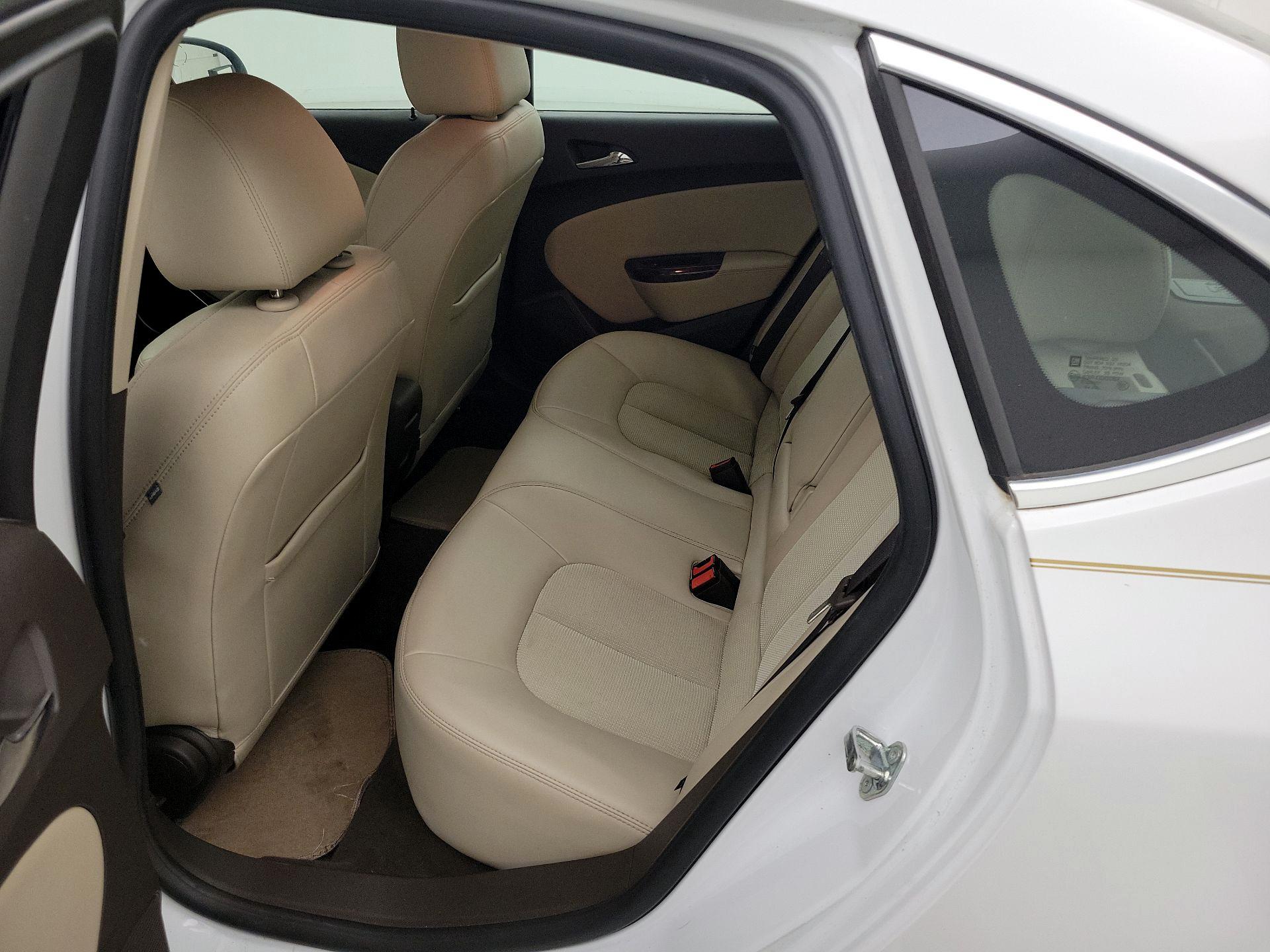 Thumbnail: 2016 Buick Verano - 19
