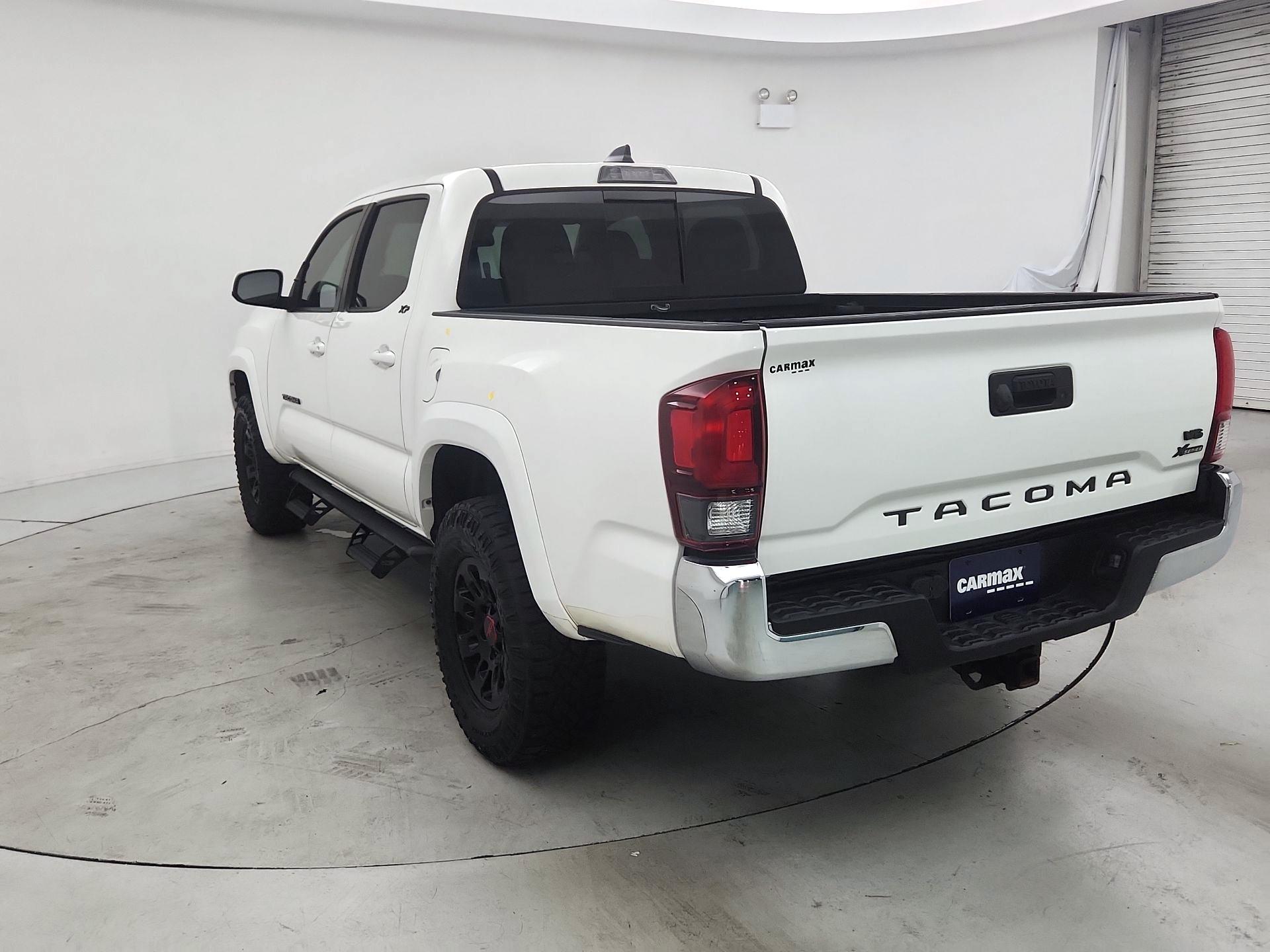 Thumbnail: 2021 Toyota Tacoma - 7