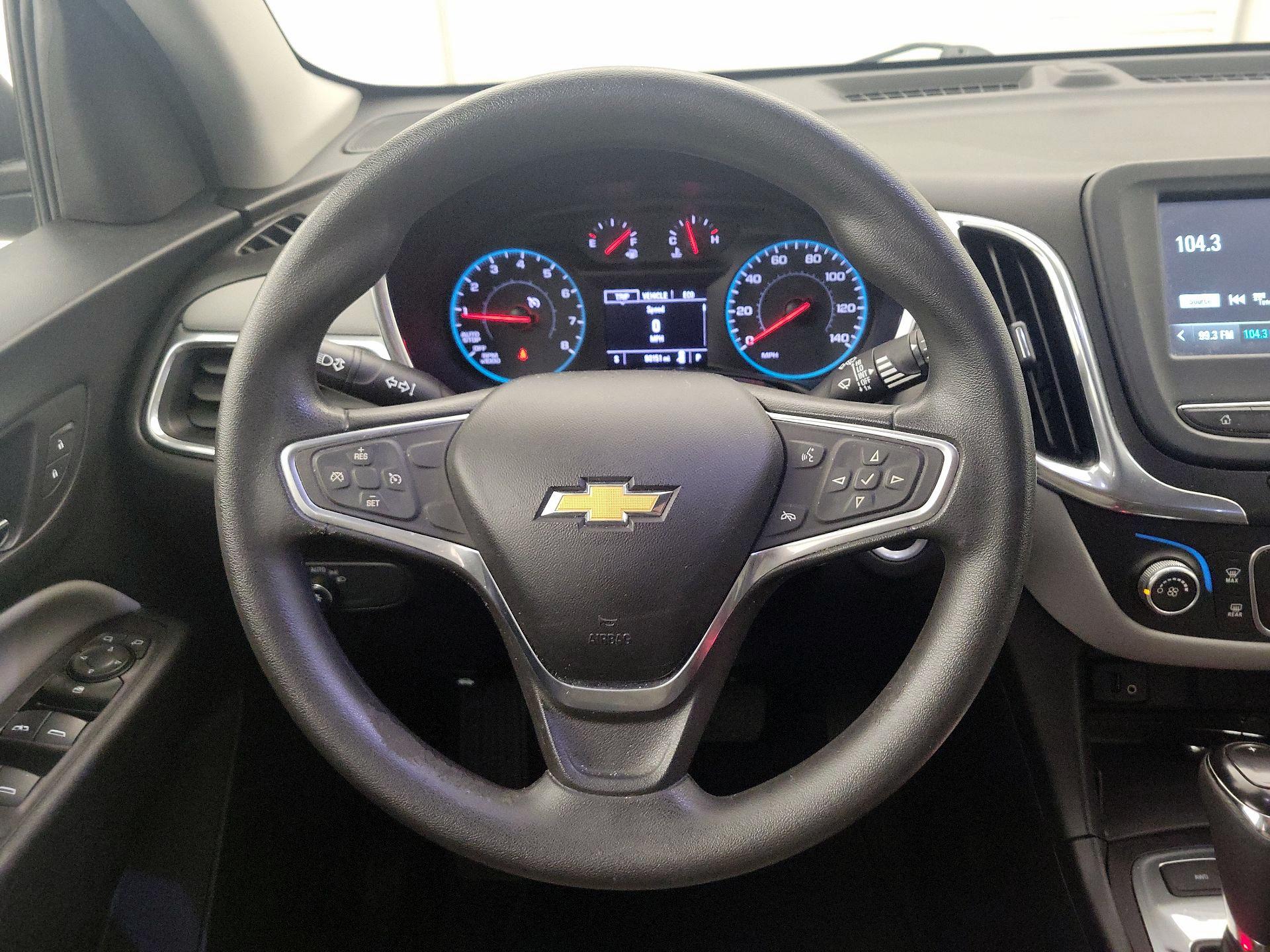 Thumbnail: 2018 Chevrolet Equinox - 10