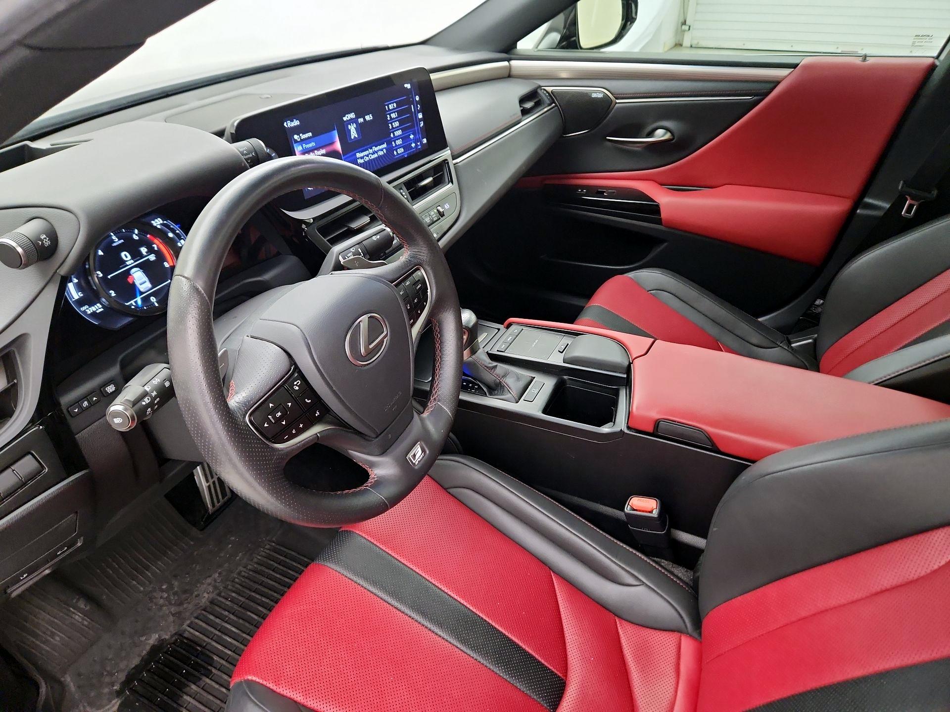 Thumbnail: 2022 Lexus ES - 11