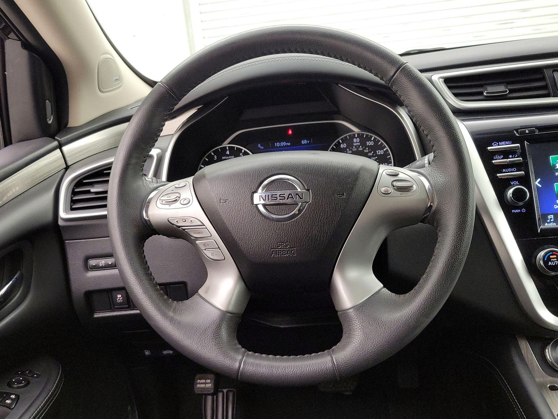 Thumbnail: 2017 Nissan Murano - 10