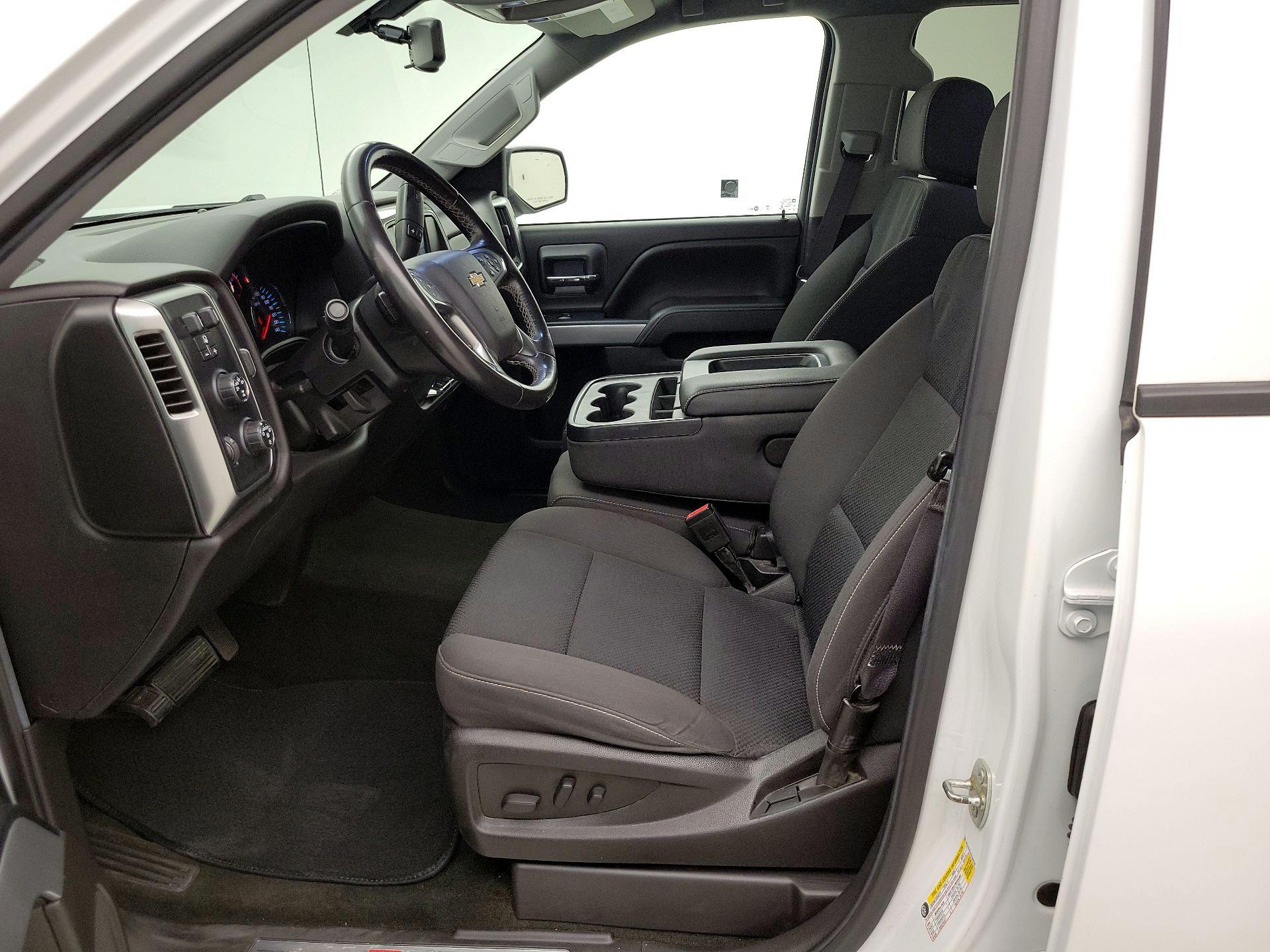 Thumbnail: 2016 Chevrolet Silverado 1500 - 11