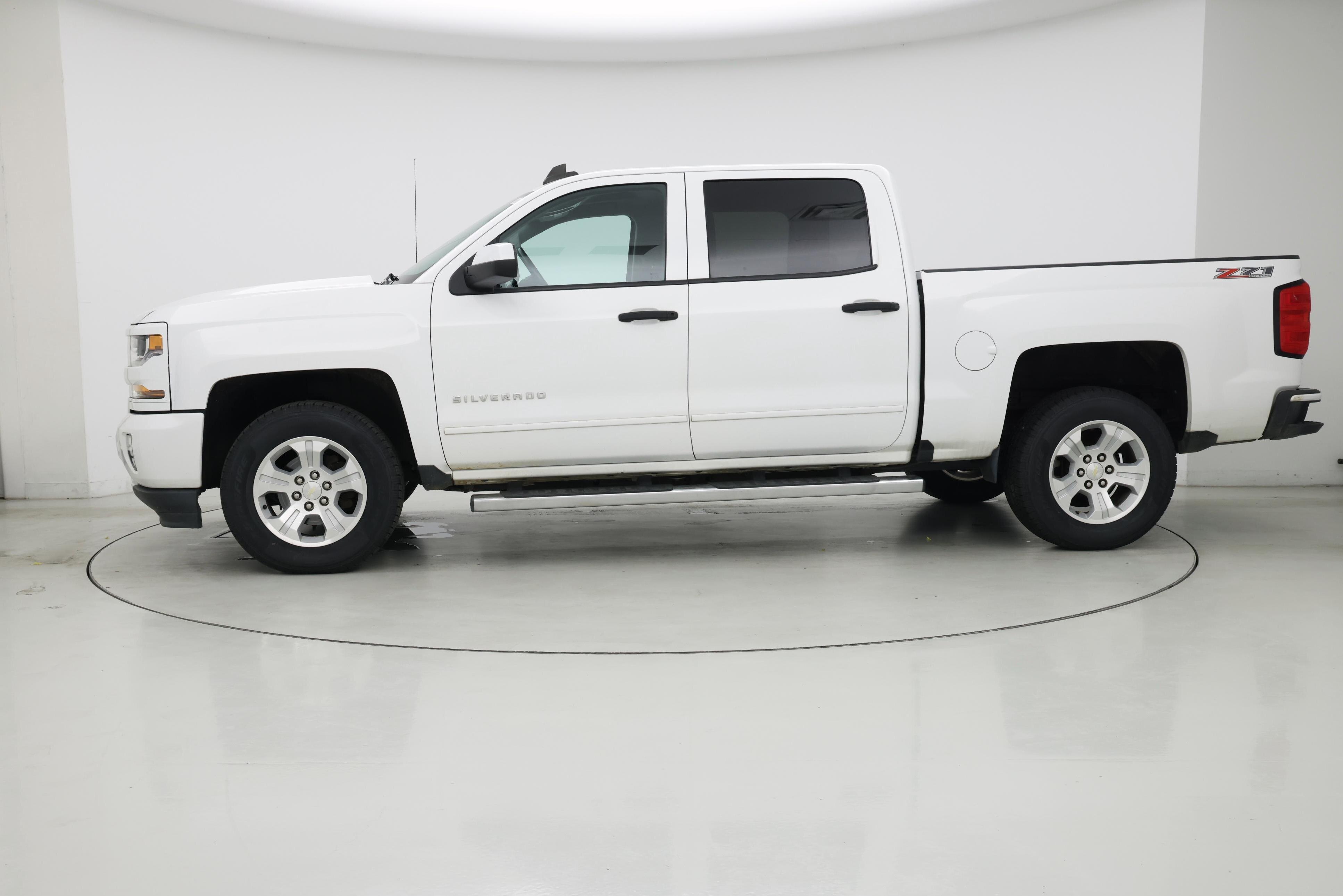 Thumbnail: 2016 Chevrolet Silverado 1500 - 3