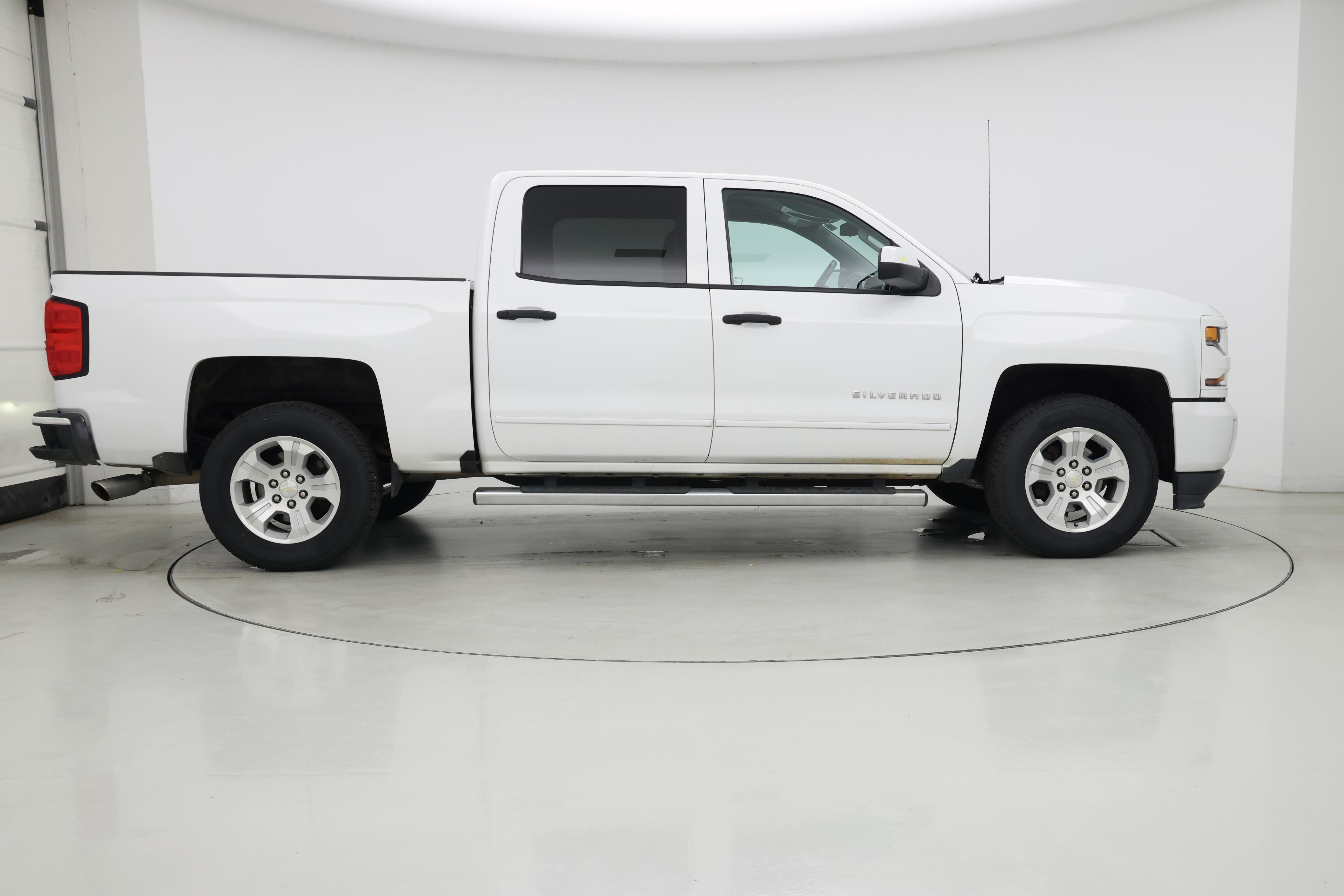 Thumbnail: 2016 Chevrolet Silverado 1500 - 7