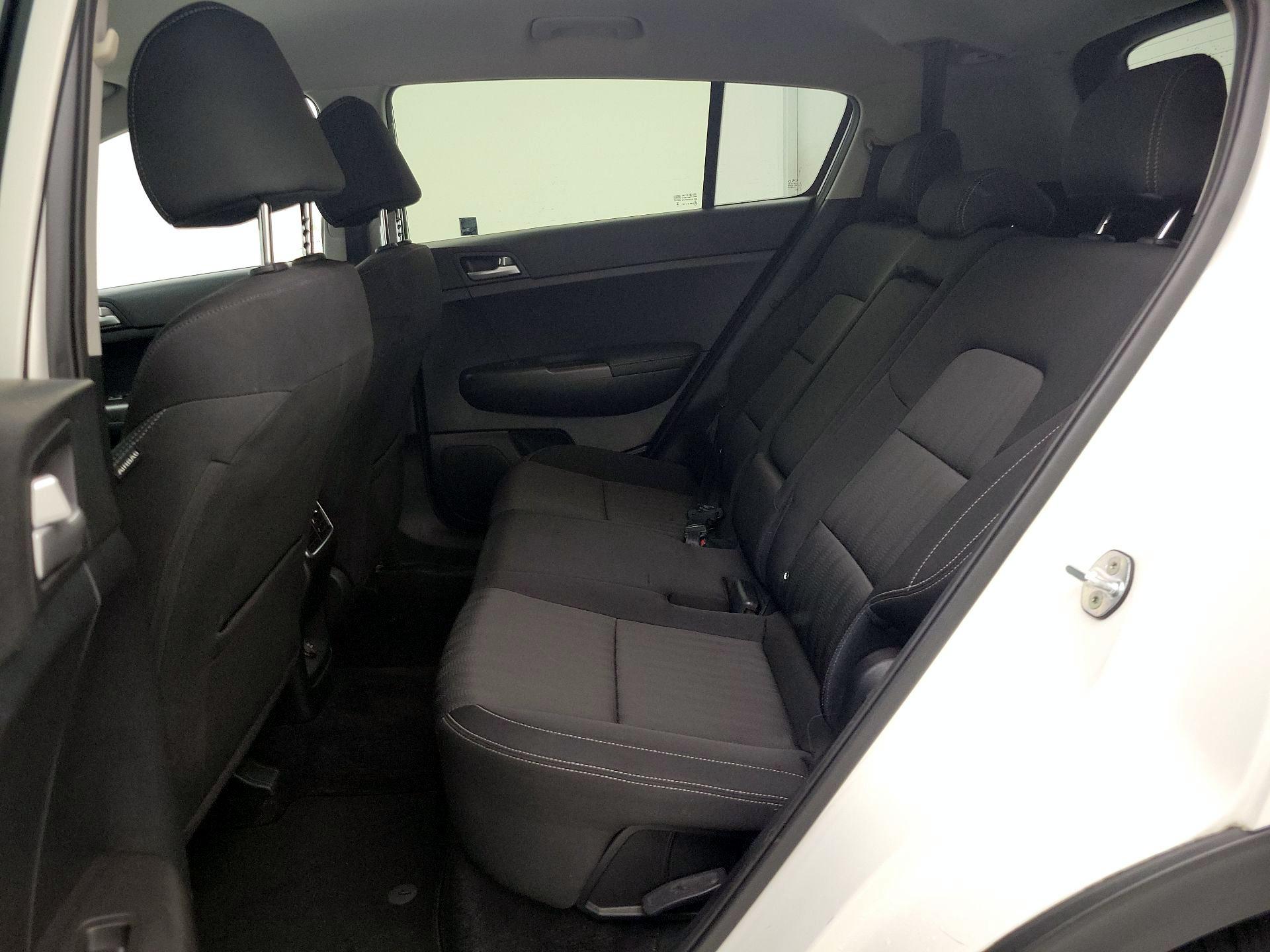 Thumbnail: 2019 Kia Sportage - 19