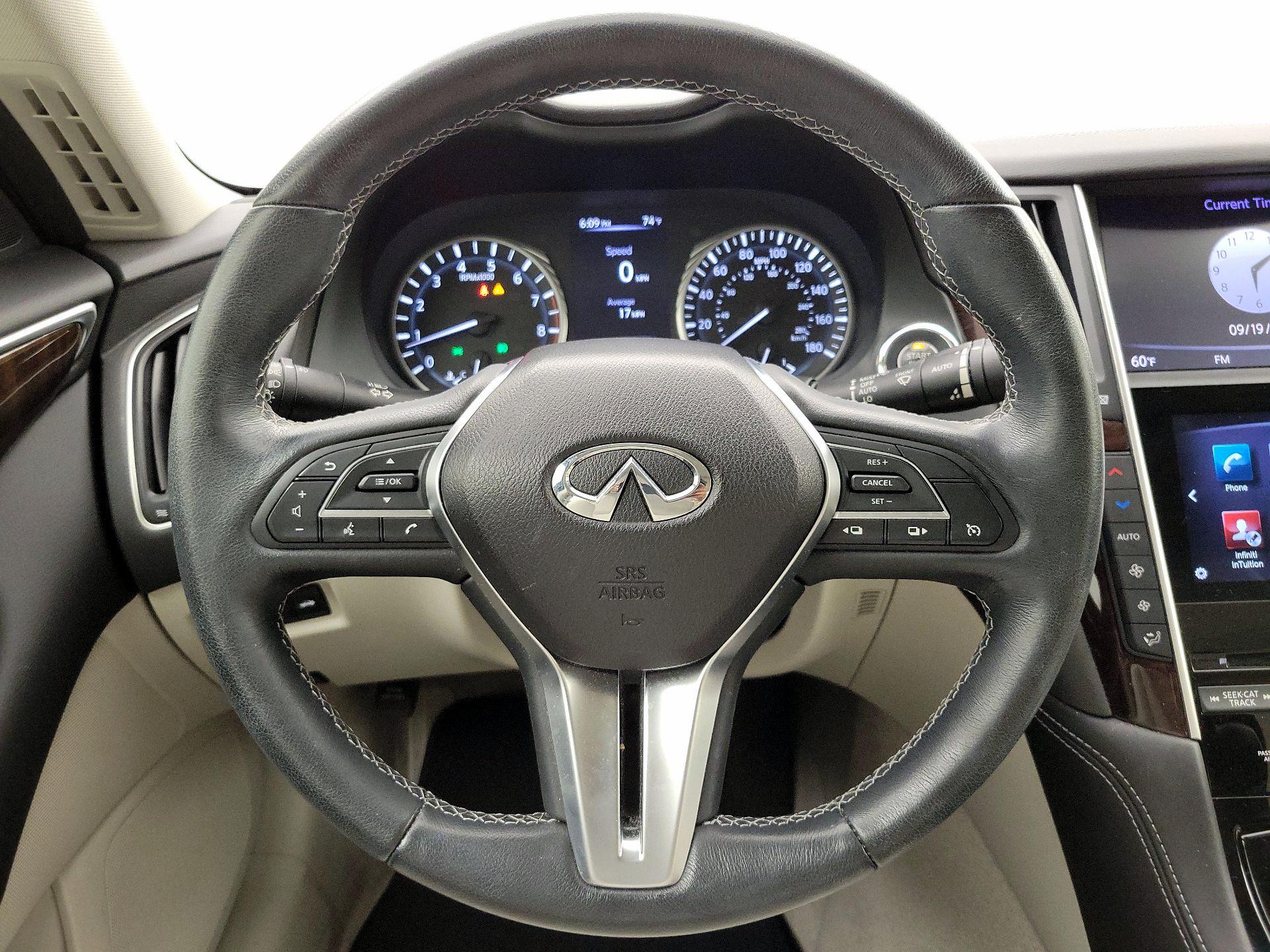 Thumbnail: 2018 INFINITI Q50 - 10