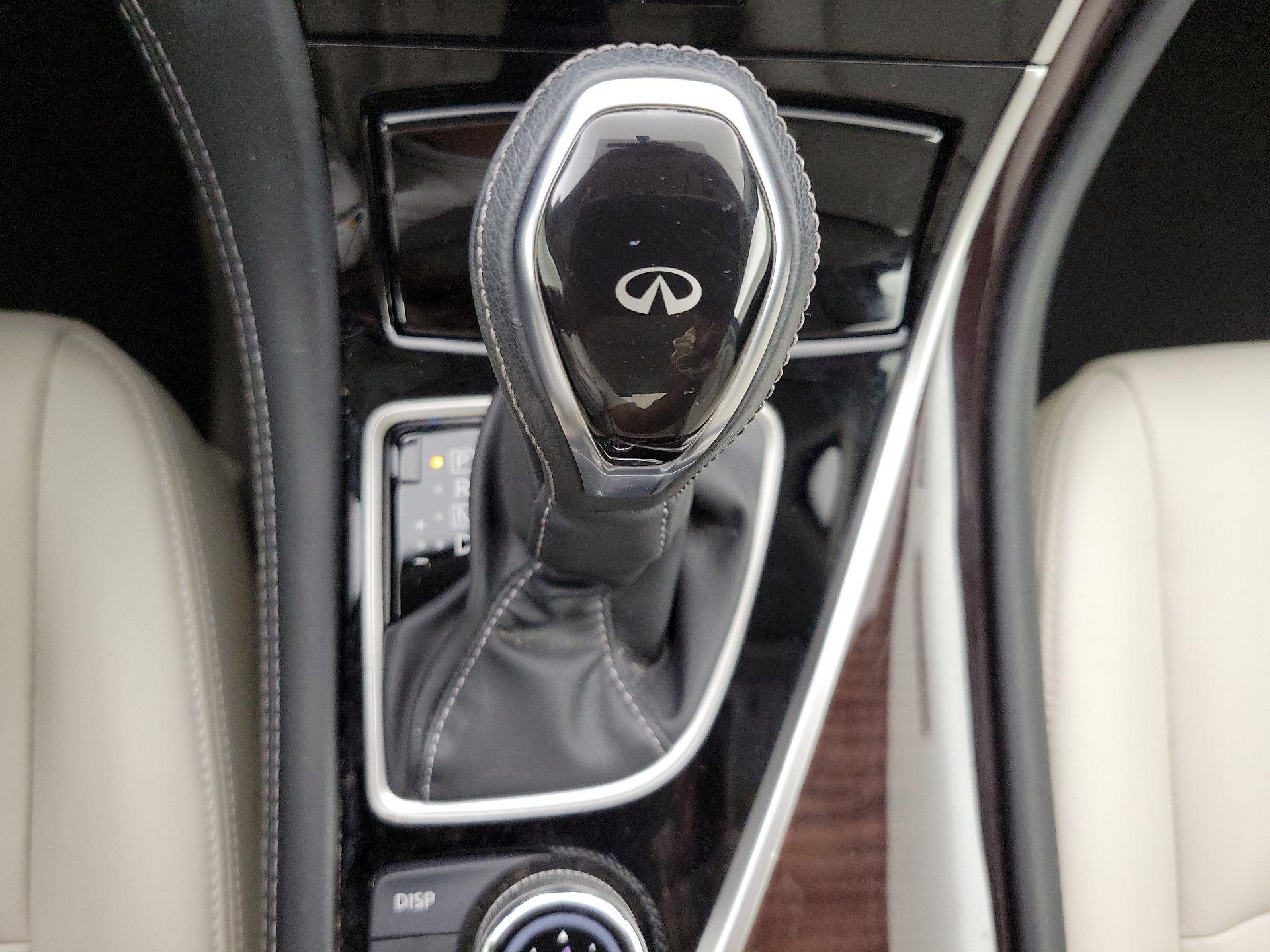 Thumbnail: 2018 INFINITI Q50 - 17