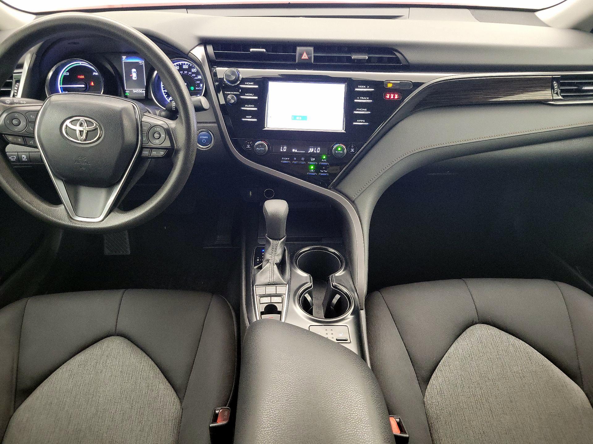 Thumbnail: 2019 Toyota Camry - 9