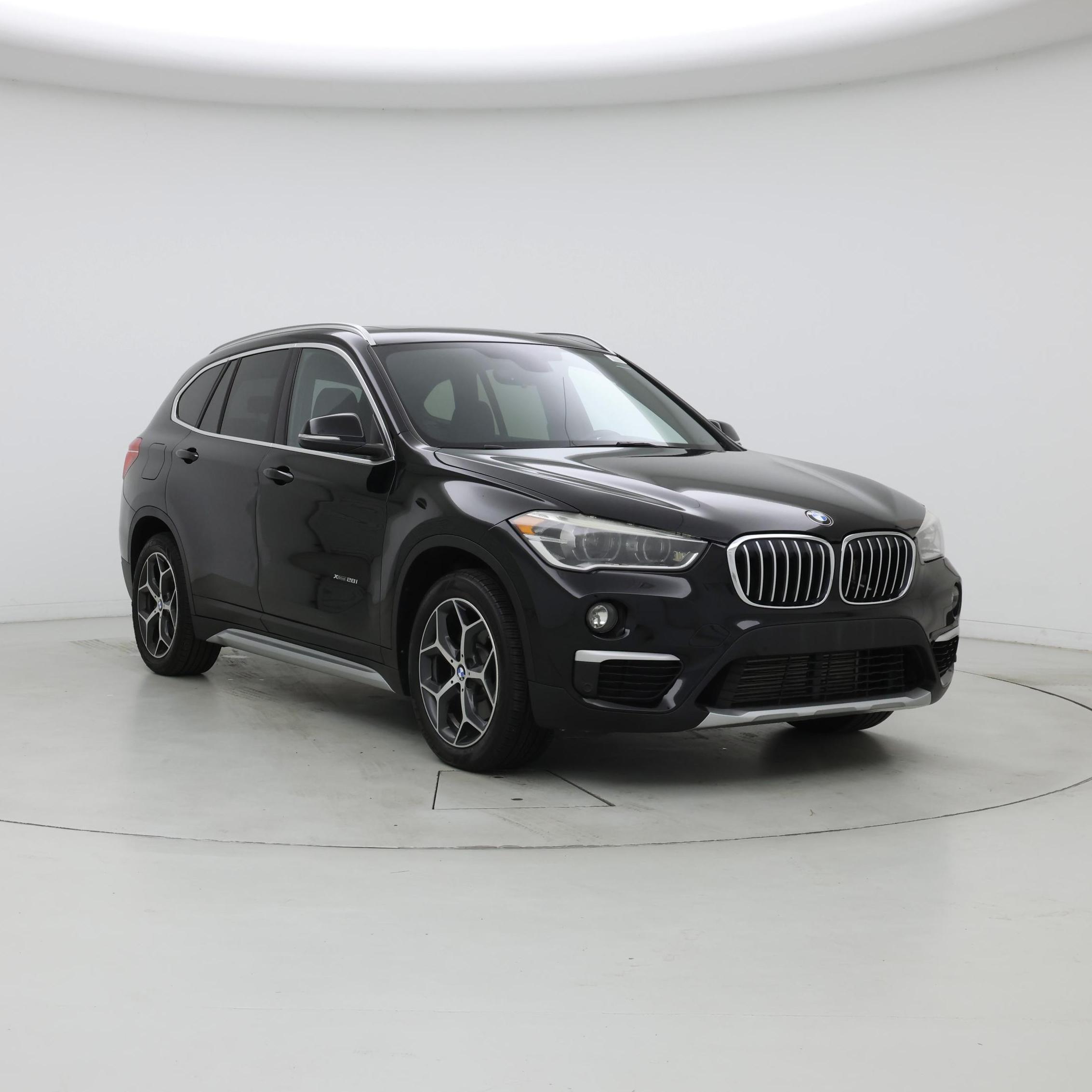 Thumbnail: 2017 BMW X1 - 1