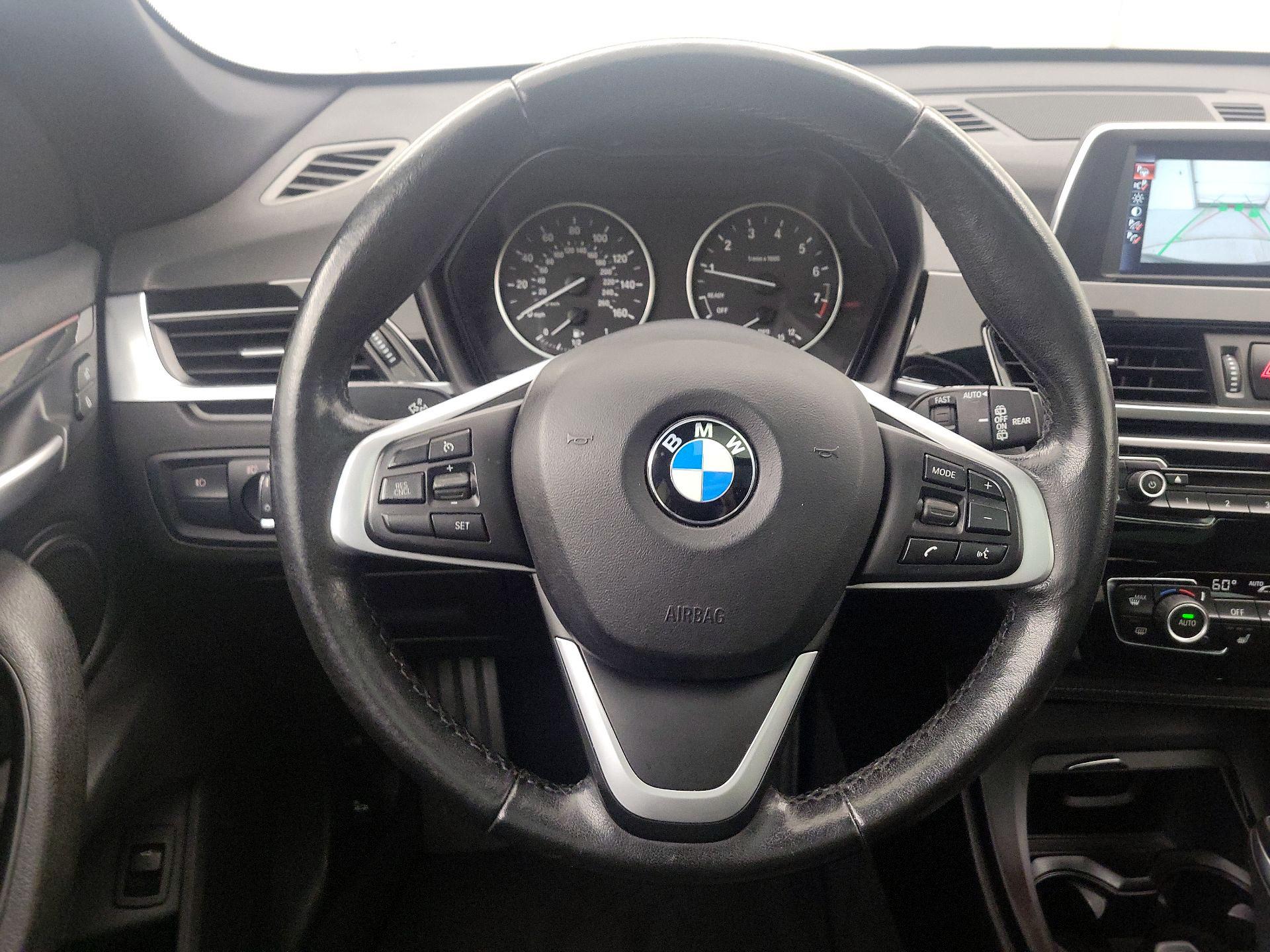 Thumbnail: 2017 BMW X1 - 10