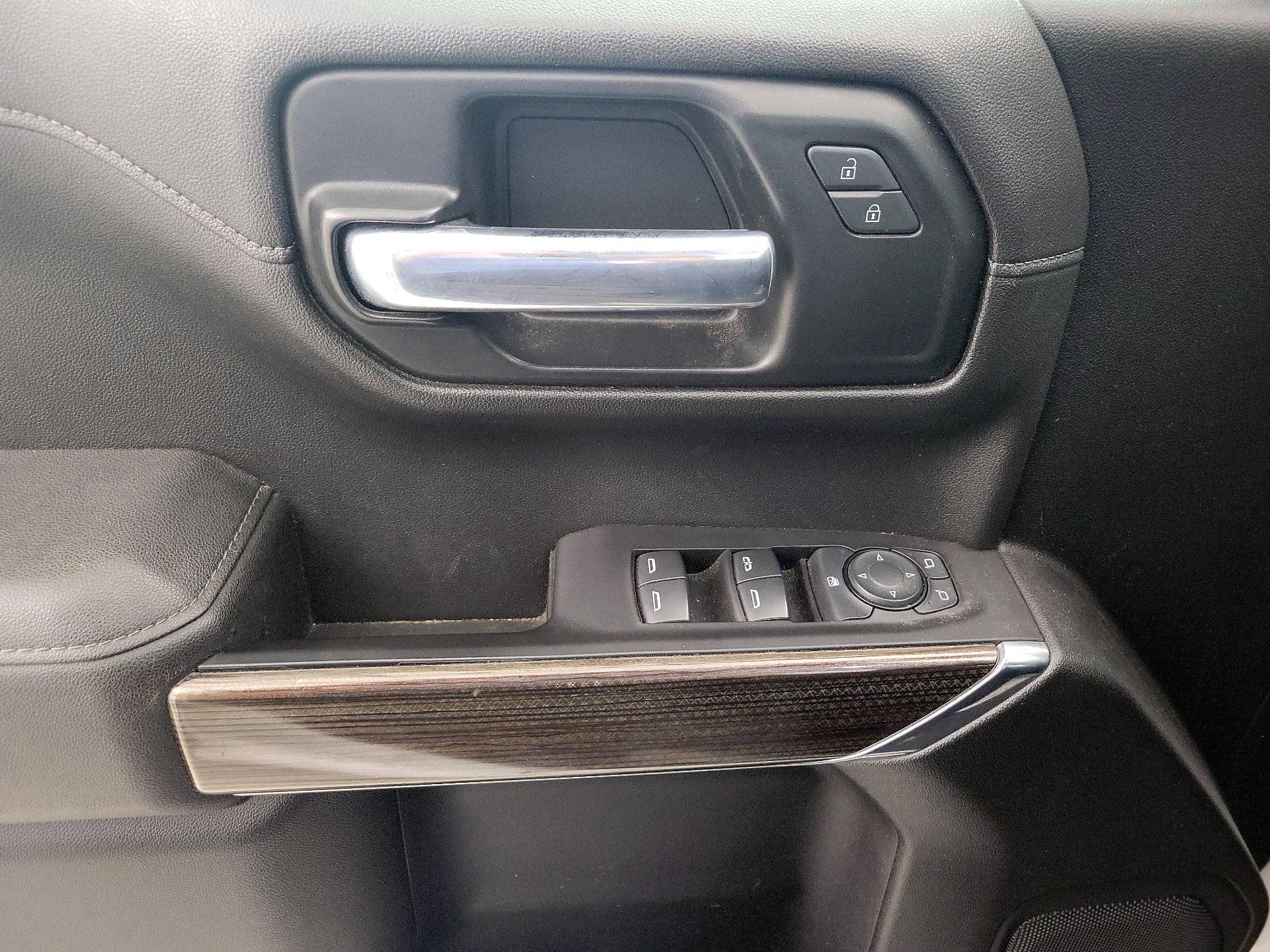 Thumbnail: 2021 Chevrolet Silverado 1500 - 12
