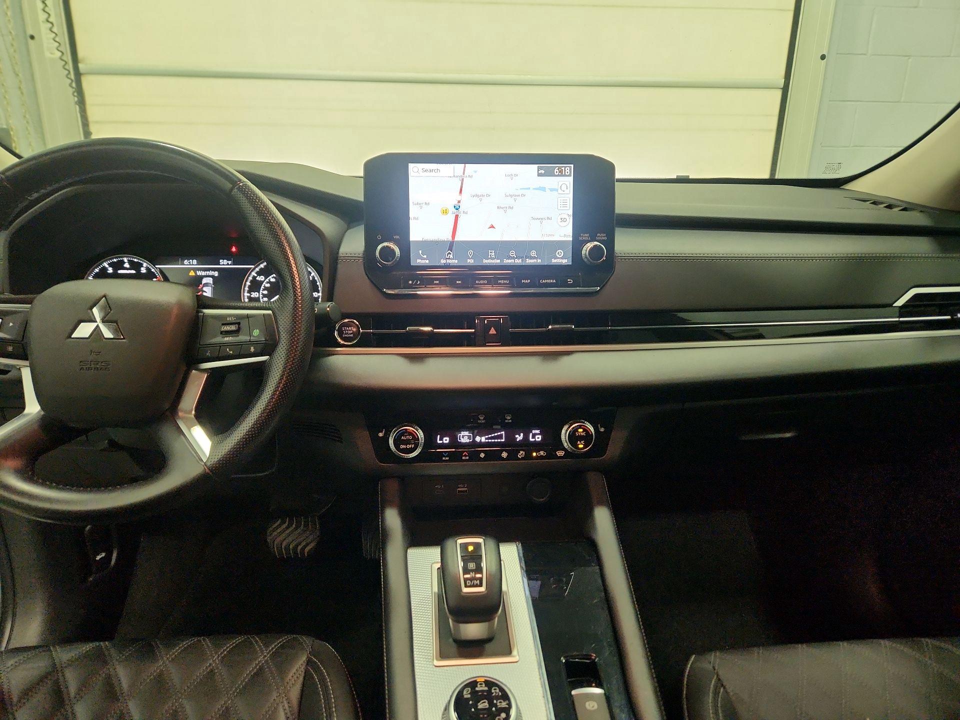 Thumbnail: 2022 Mitsubishi Outlander - 9