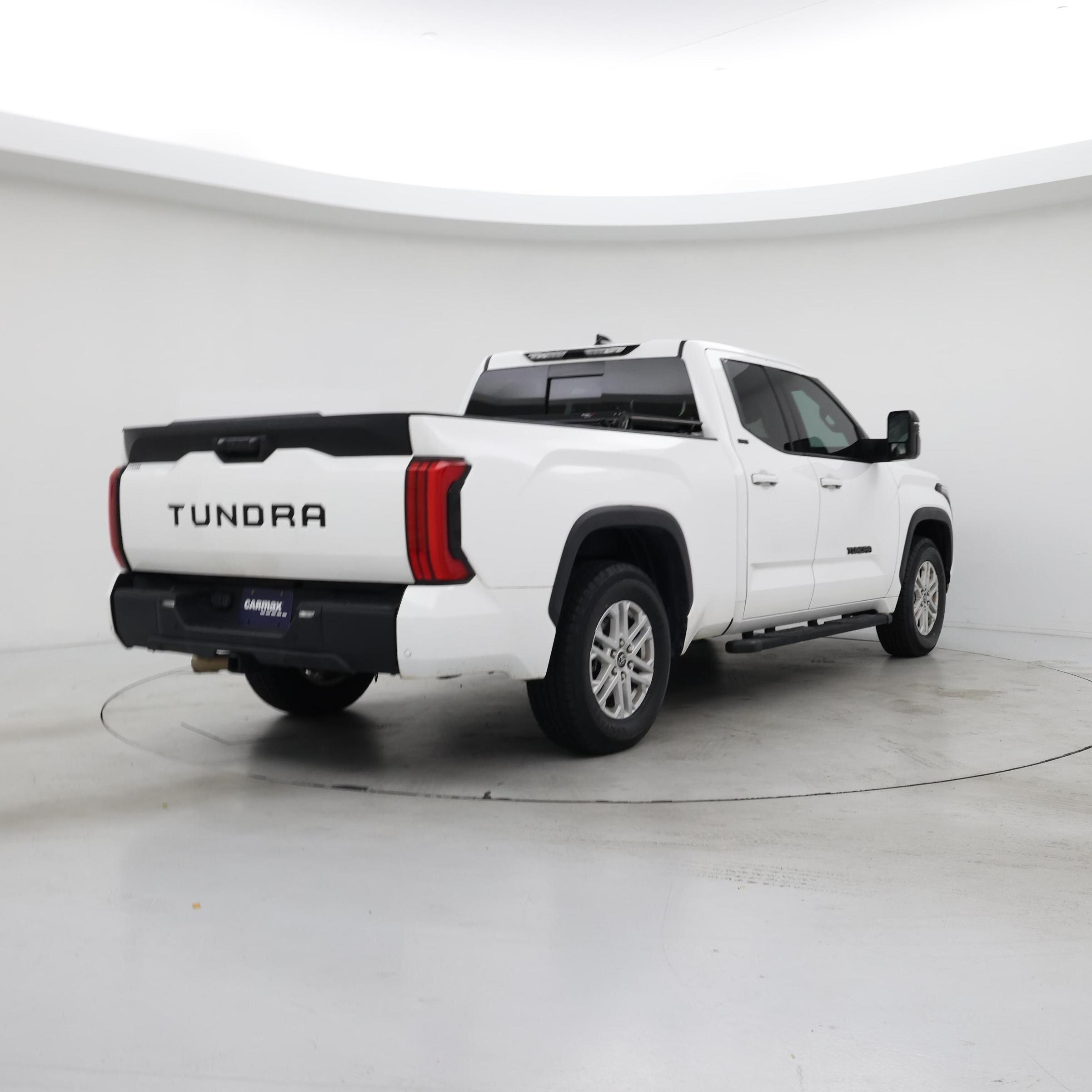 Thumbnail: 2022 Toyota Tundra - 8