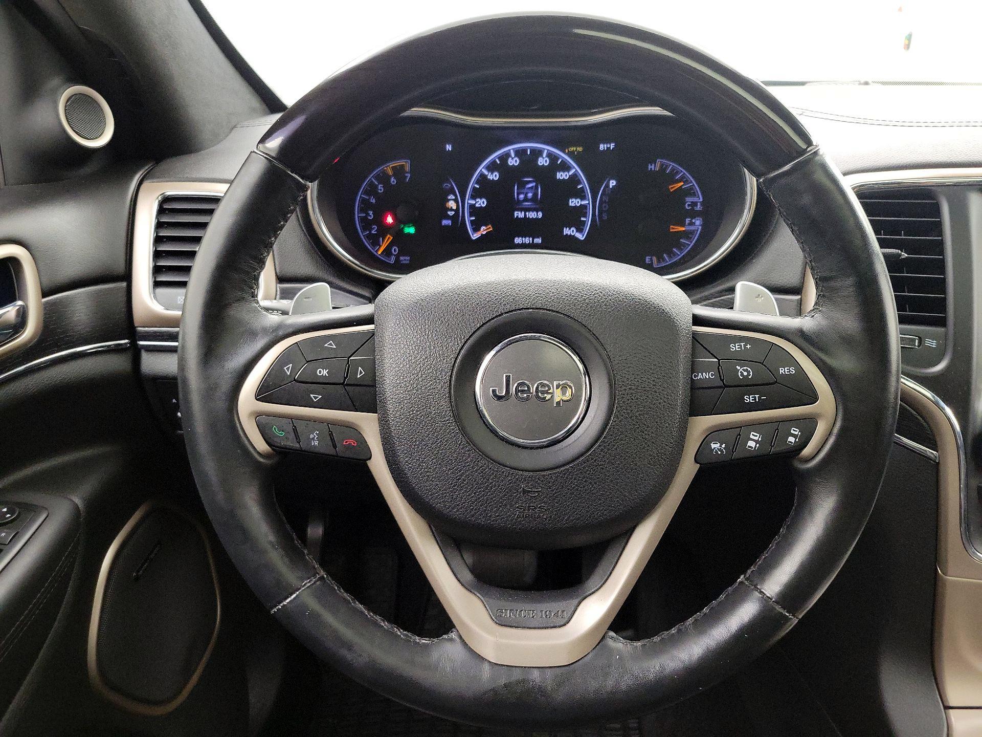 Thumbnail: 2015 Jeep Grand Cherokee - 10