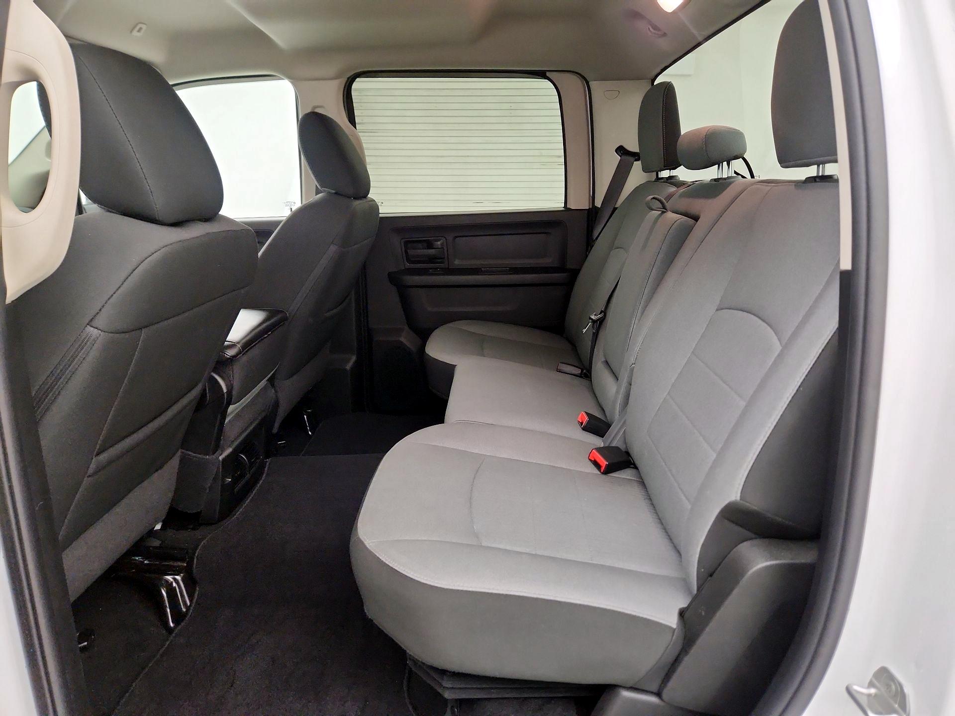 Thumbnail: 2021 RAM 1500 Classic - 19