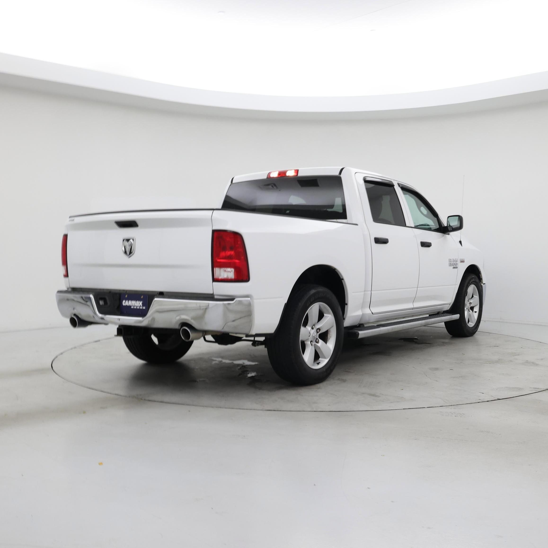 Thumbnail: 2021 RAM 1500 Classic - 8