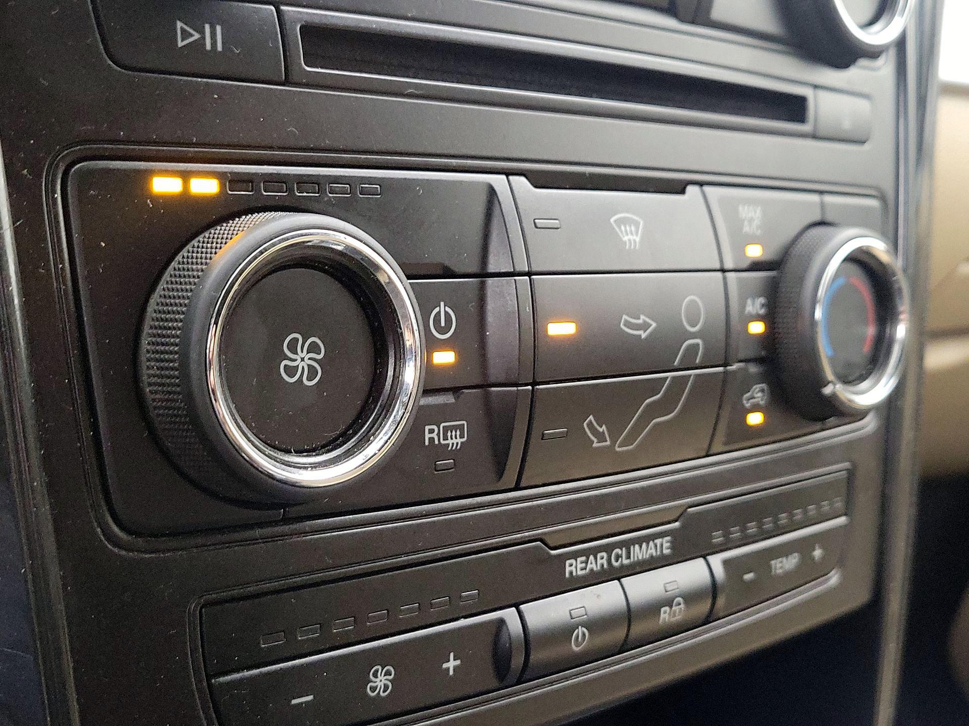 Thumbnail: 2017 Ford Explorer - 16