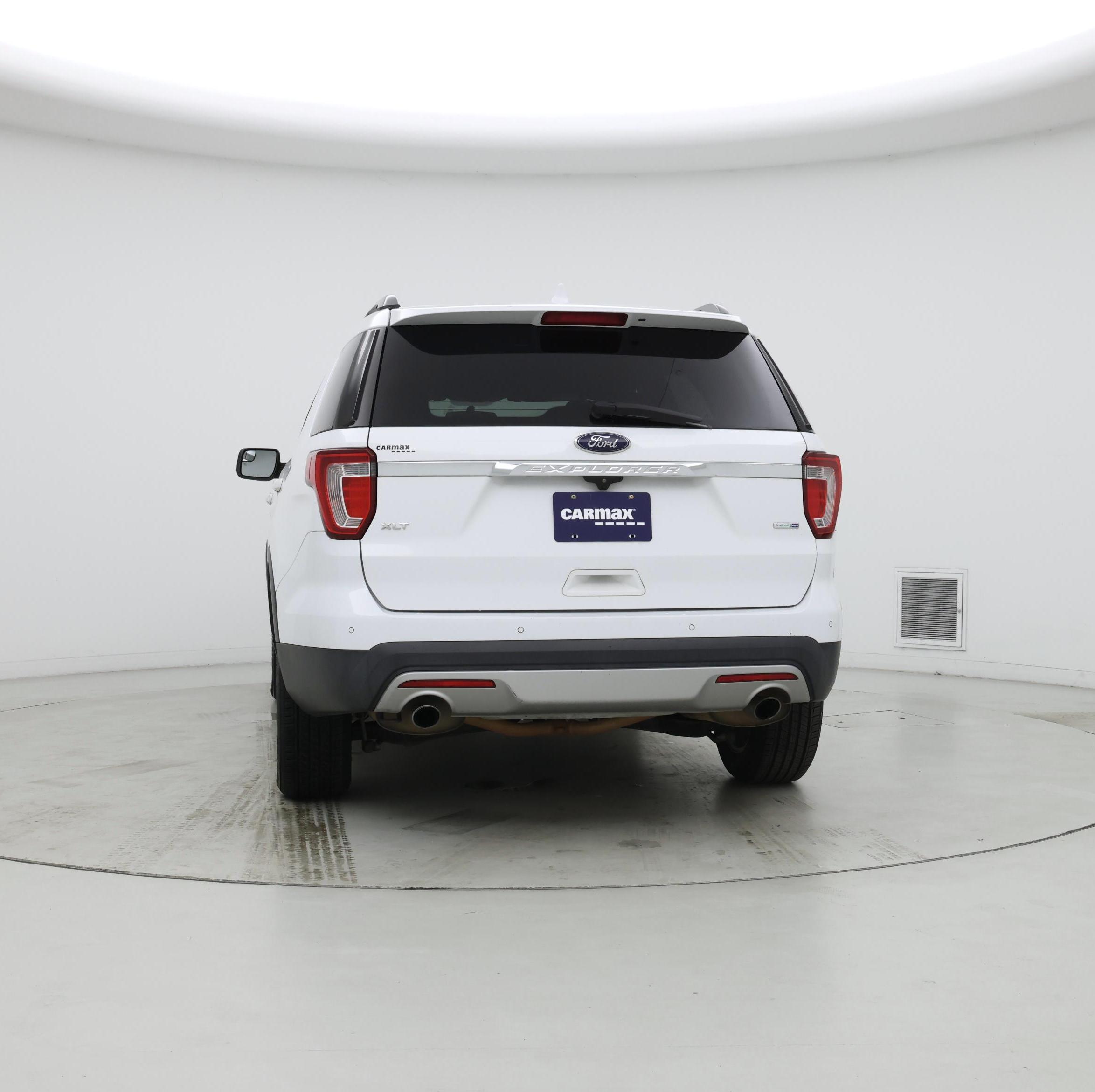 Thumbnail: 2017 Ford Explorer - 6