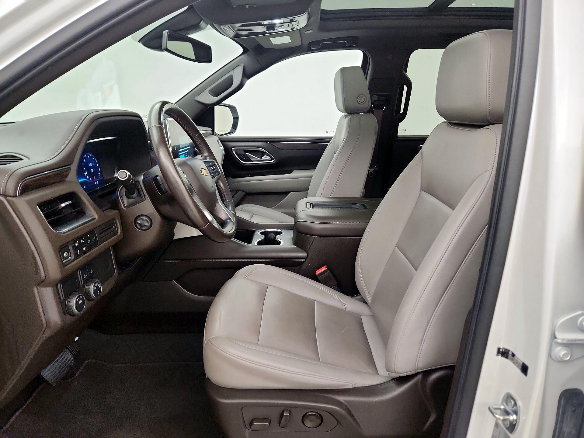Thumbnail: 2022 Chevrolet Suburban - 11