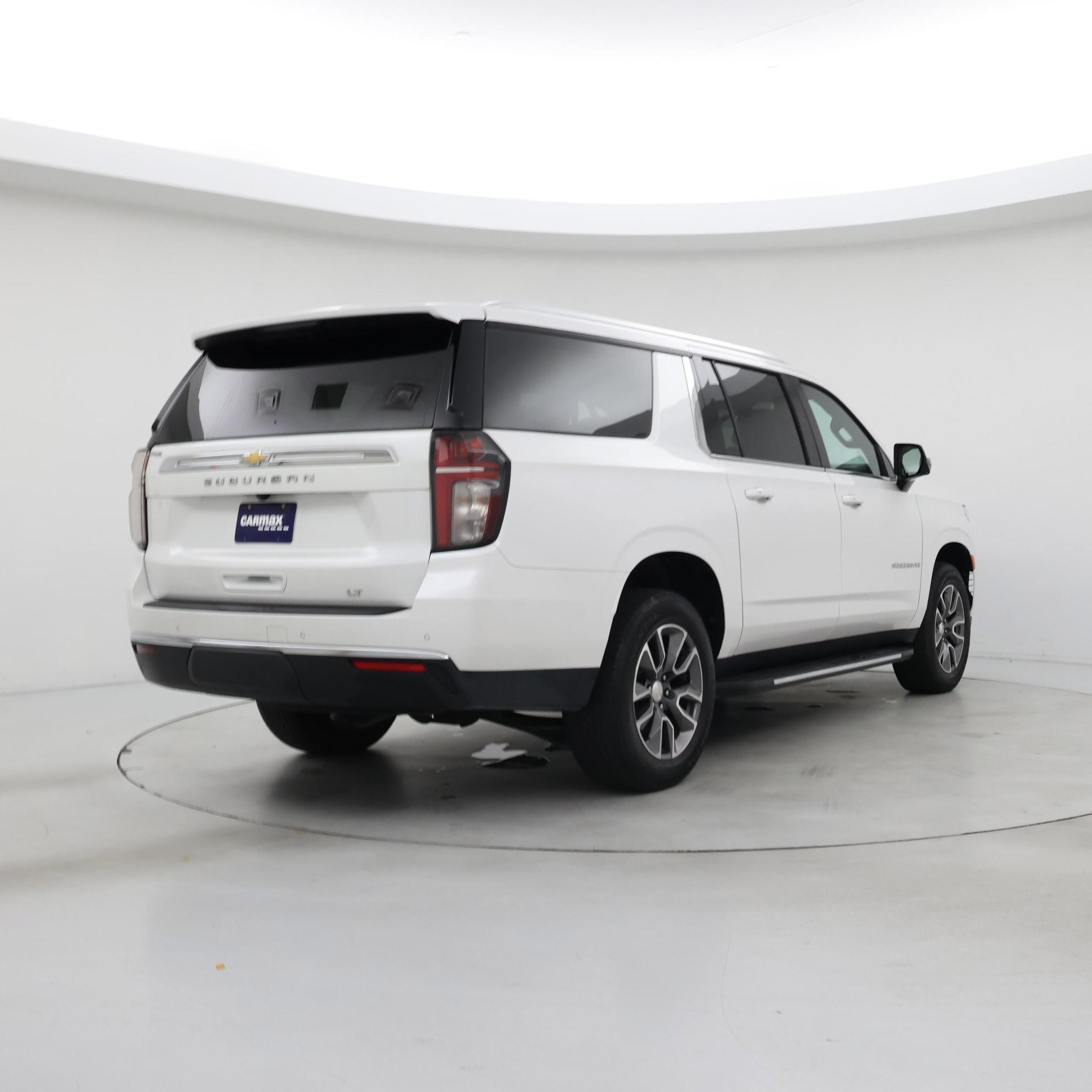 Thumbnail: 2022 Chevrolet Suburban - 8