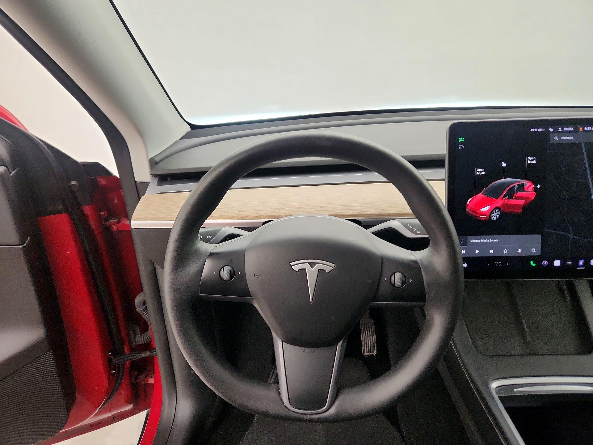 Thumbnail: 2022 Tesla Model Y - 10