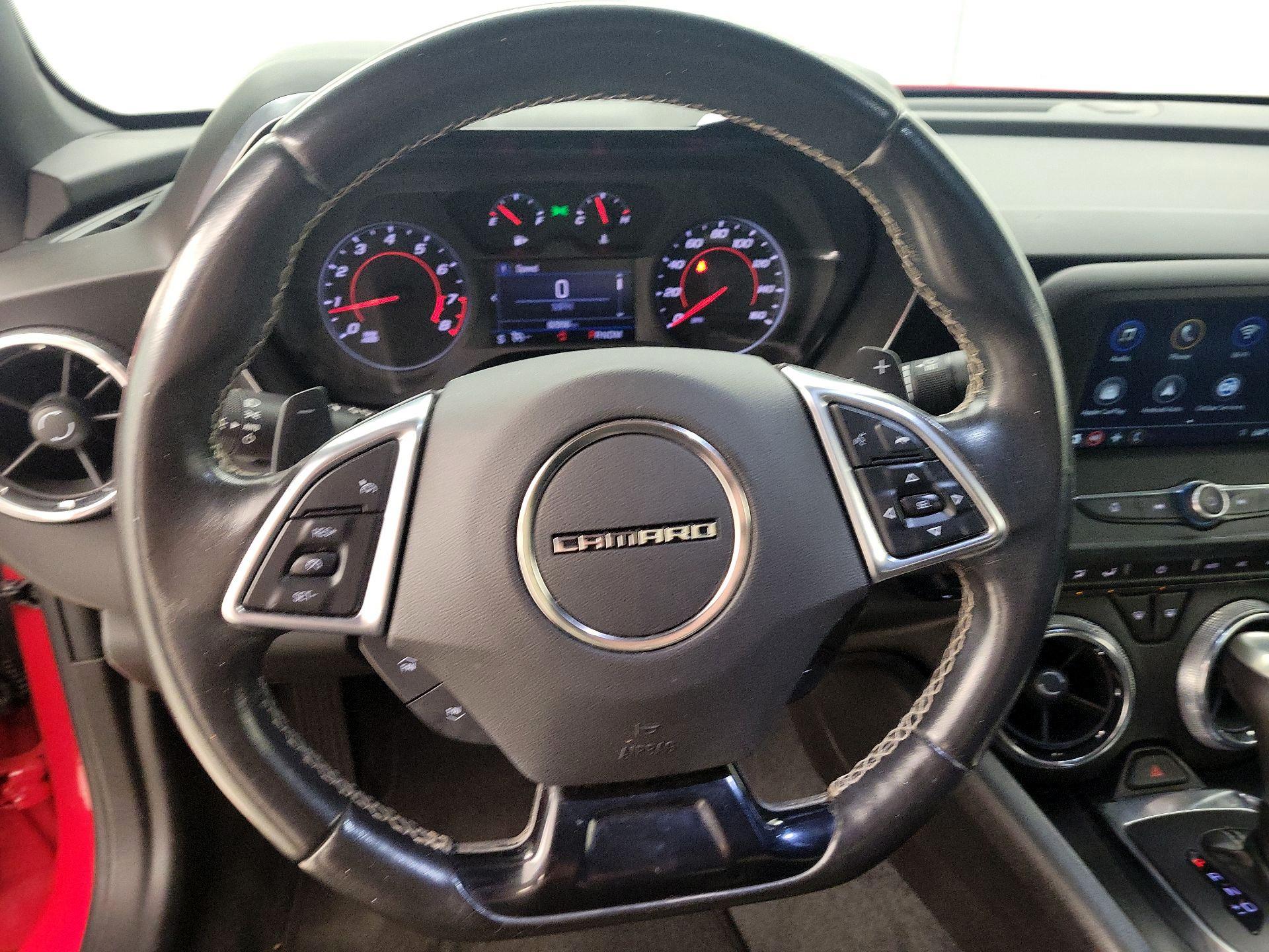 Thumbnail: 2019 Chevrolet Camaro - 10