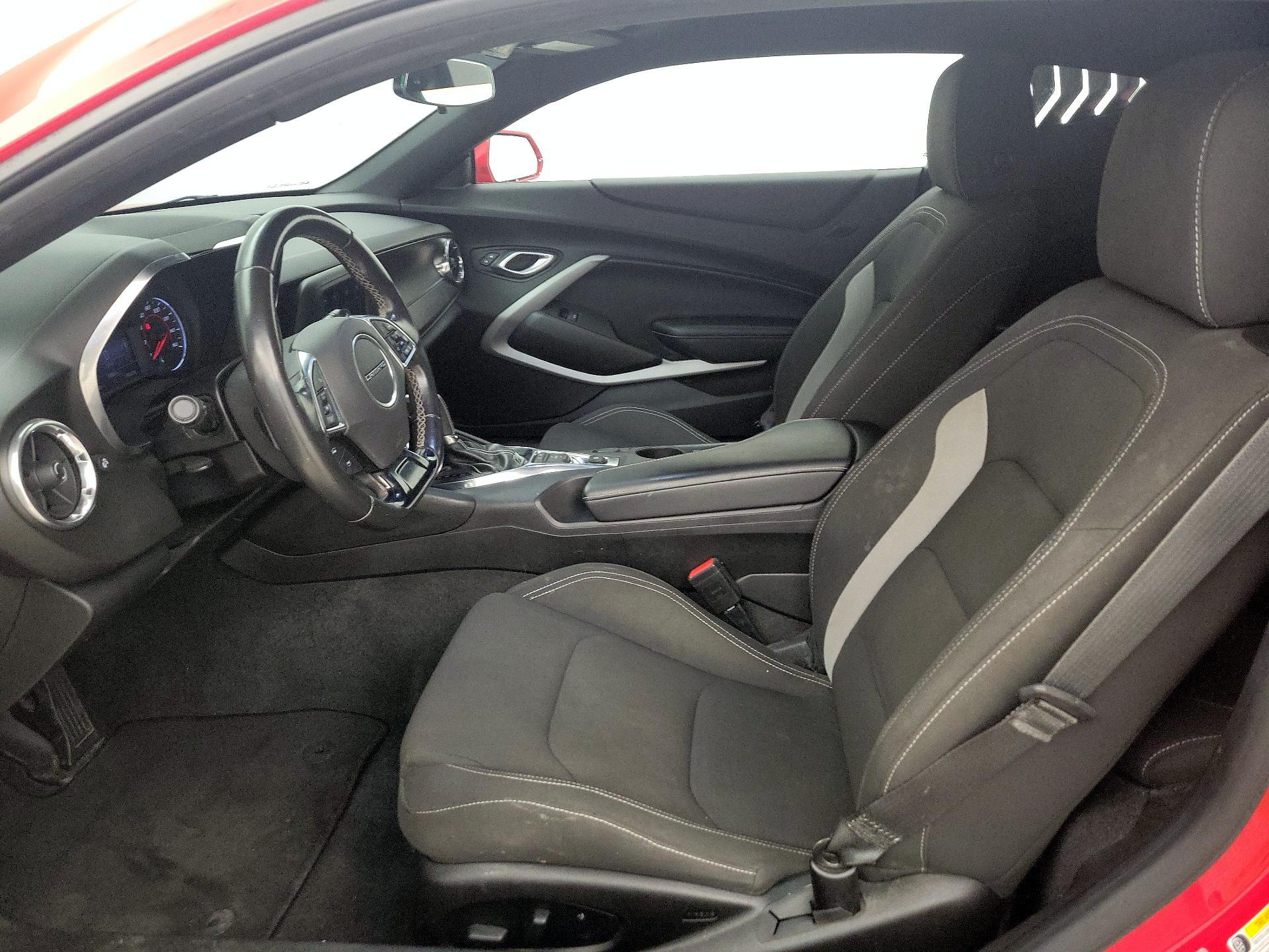 Thumbnail: 2019 Chevrolet Camaro - 11