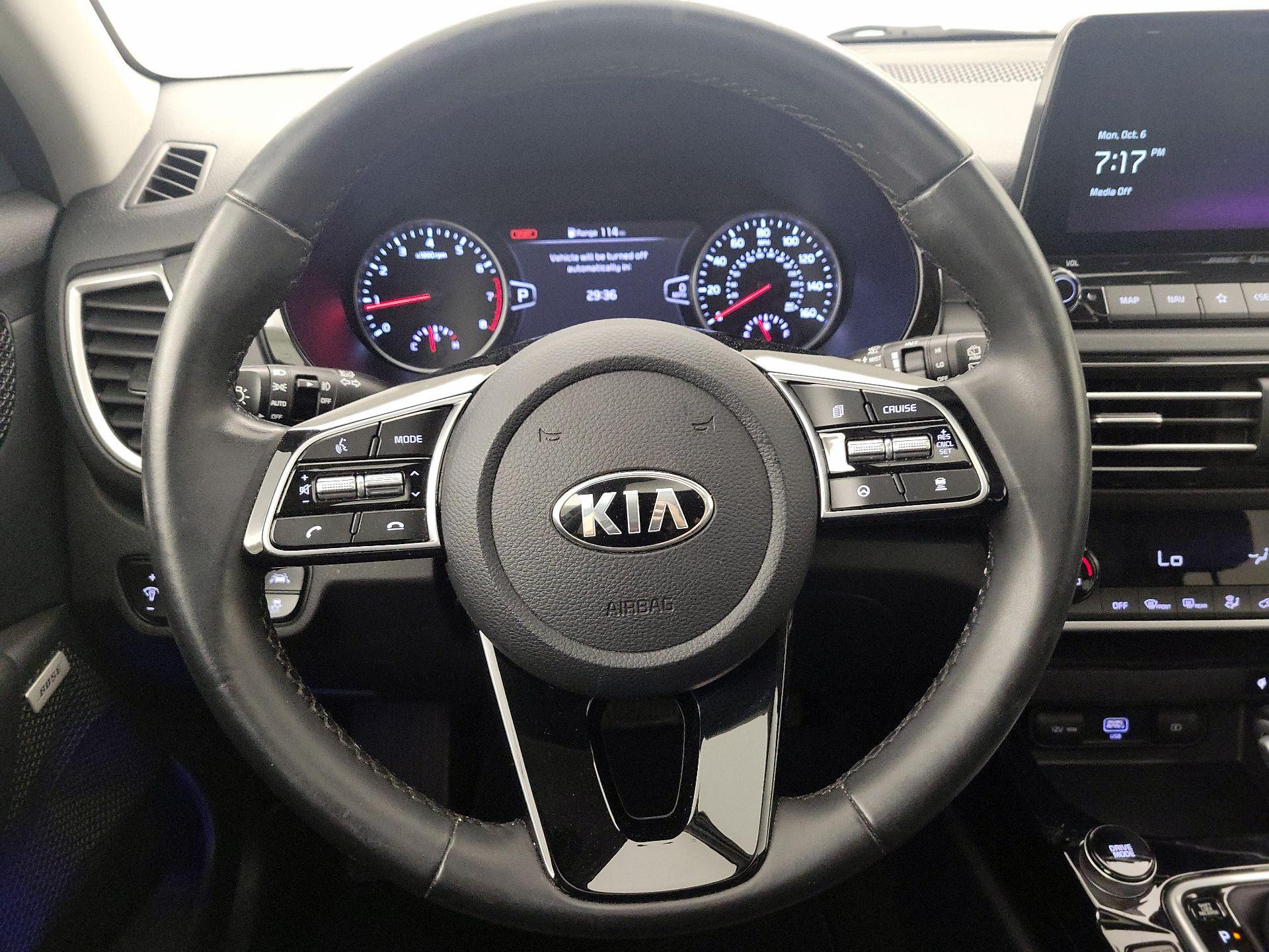 Thumbnail: 2021 Kia Seltos - 10