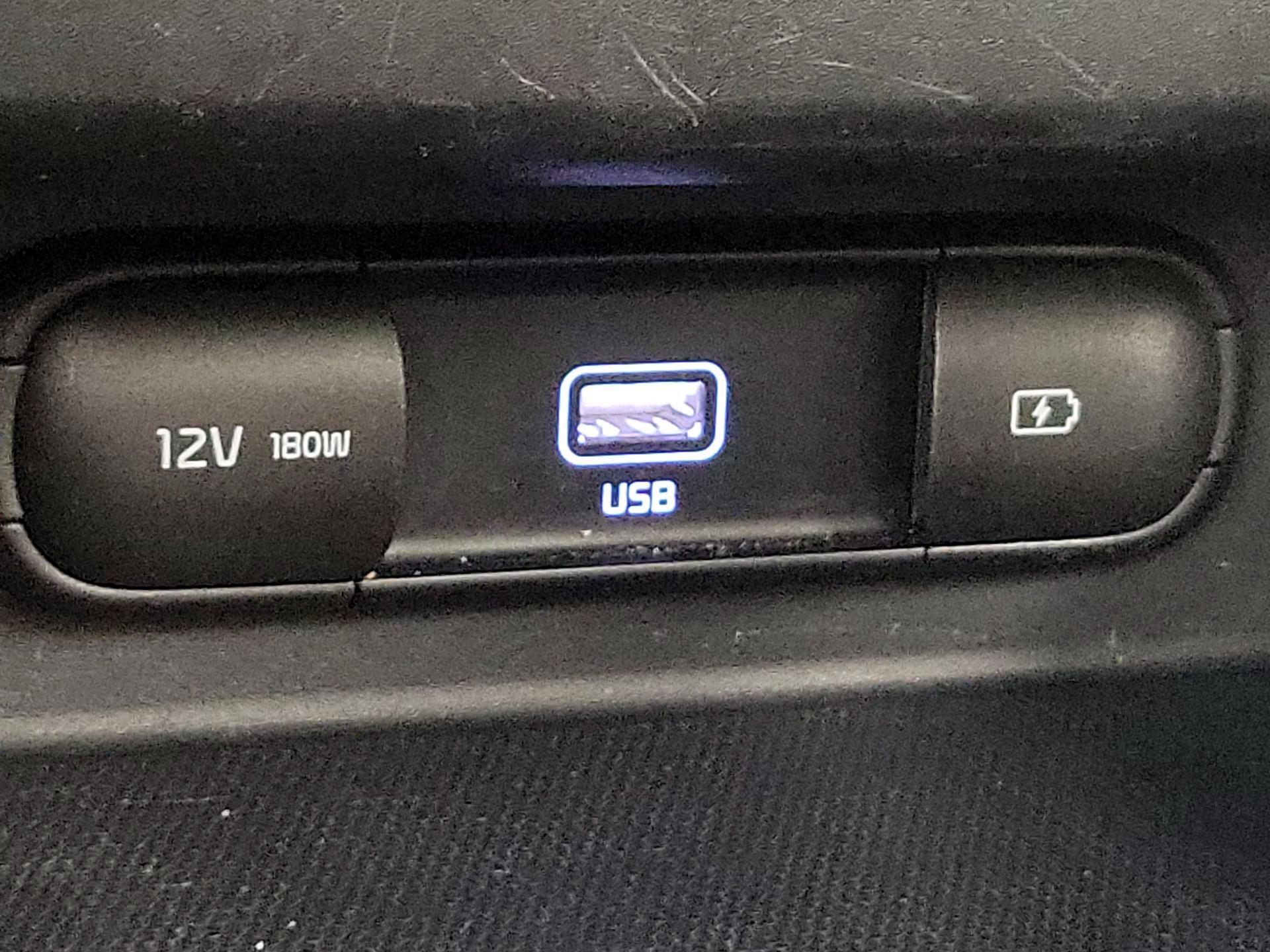 Thumbnail: 2021 Kia Seltos - 18