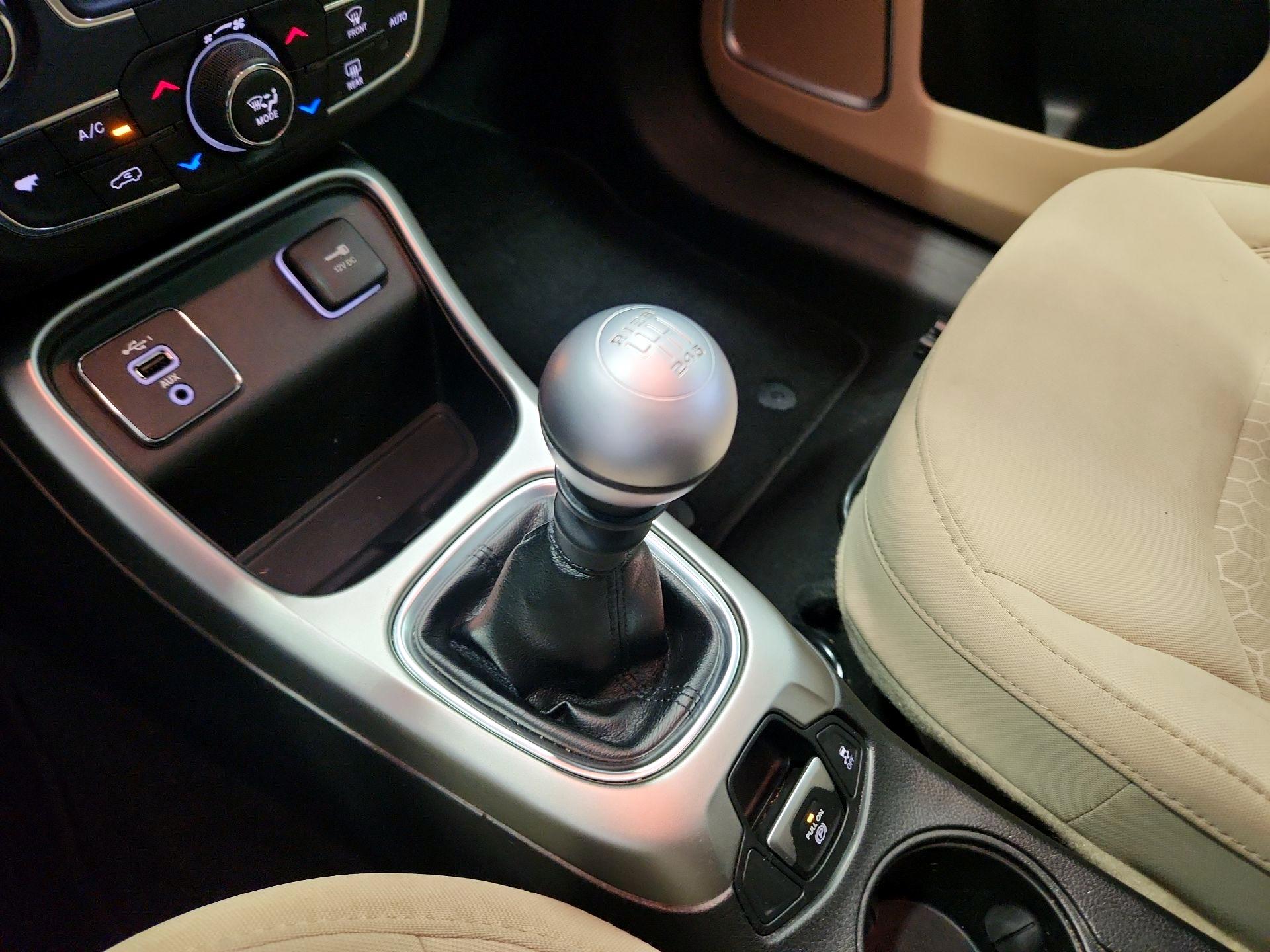 Thumbnail: 2020 Jeep Compass - 17