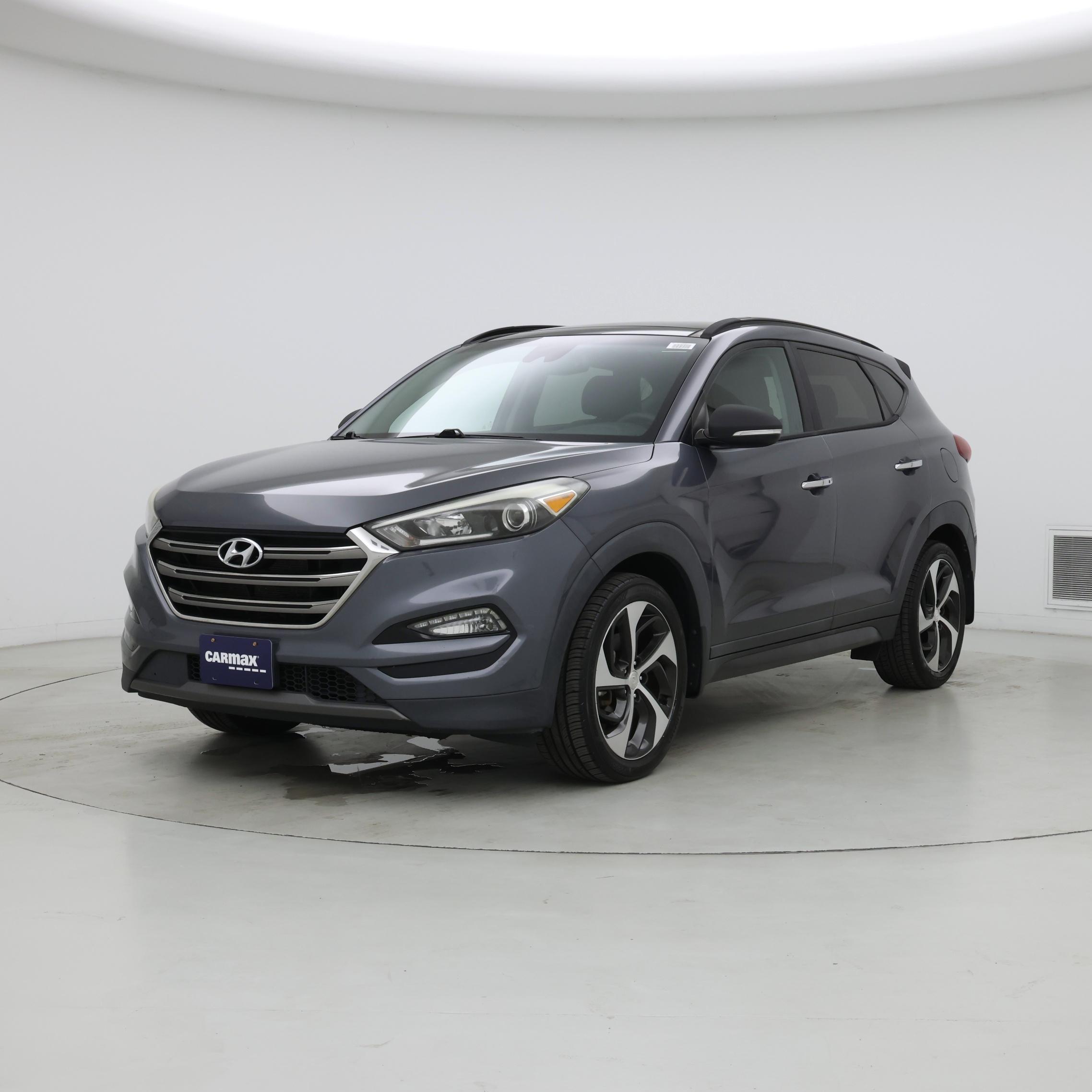 Thumbnail: 2016 Hyundai Tucson - 4