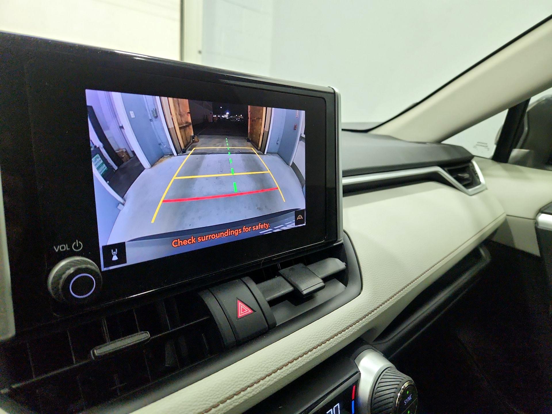 Thumbnail: 2024 Toyota RAV4 - 14