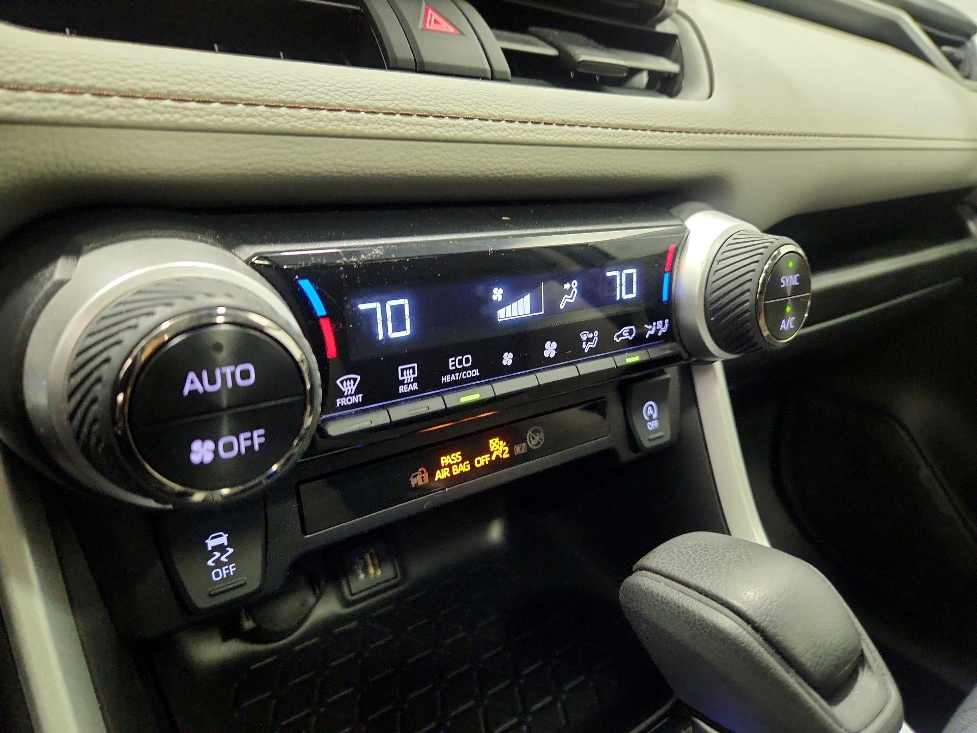 Thumbnail: 2024 Toyota RAV4 - 16