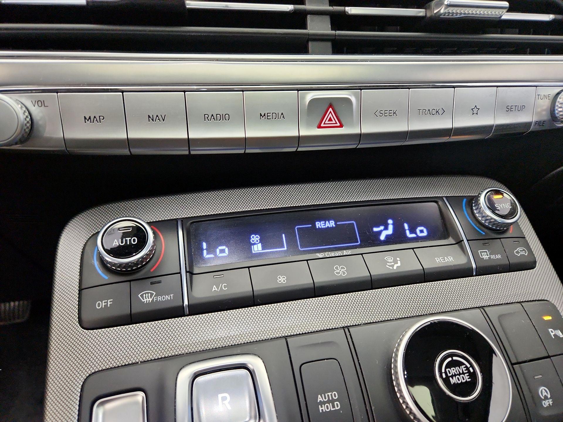 Thumbnail: 2021 Hyundai Palisade - 16