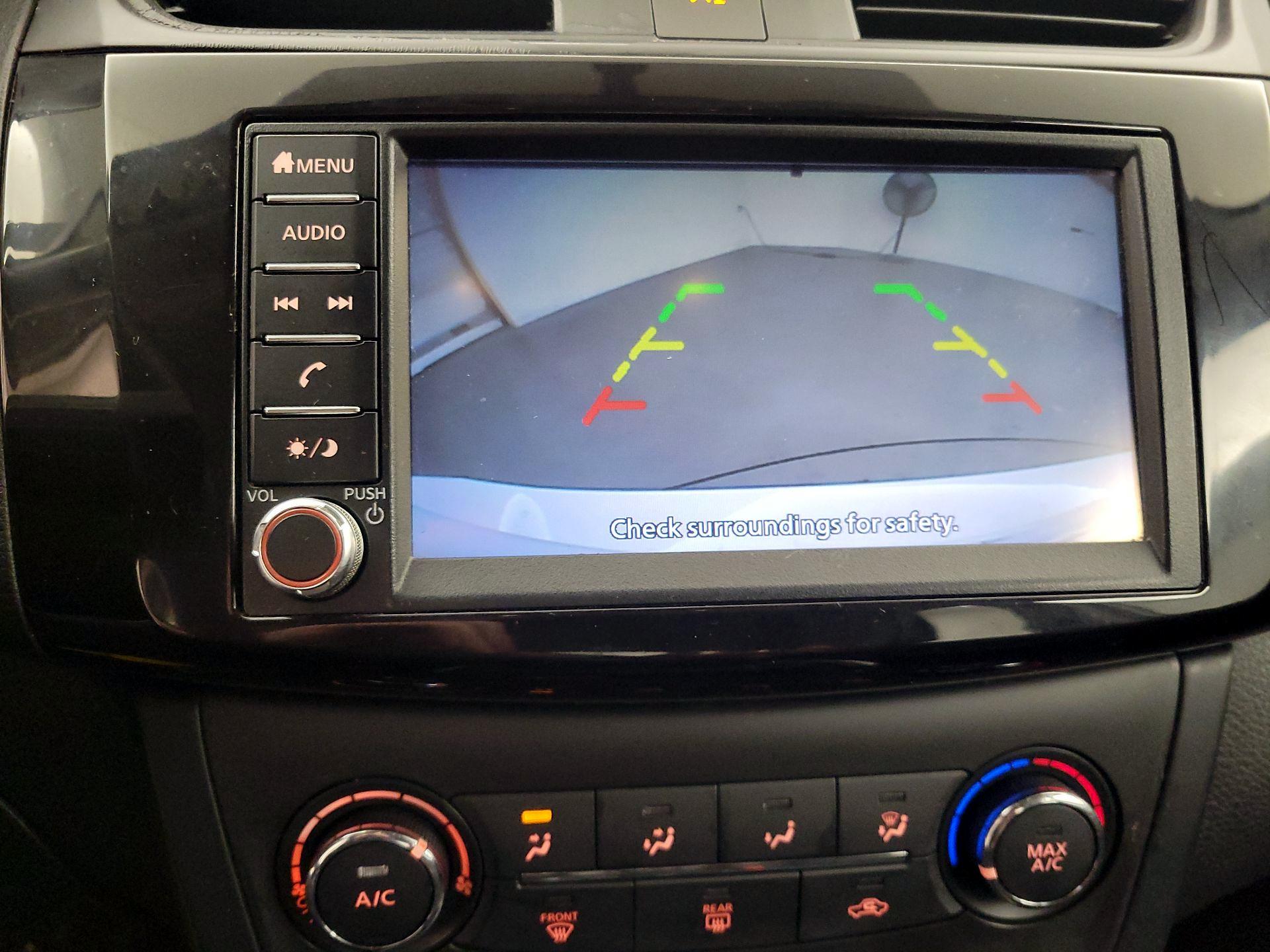 Thumbnail: 2019 Nissan Sentra - 14