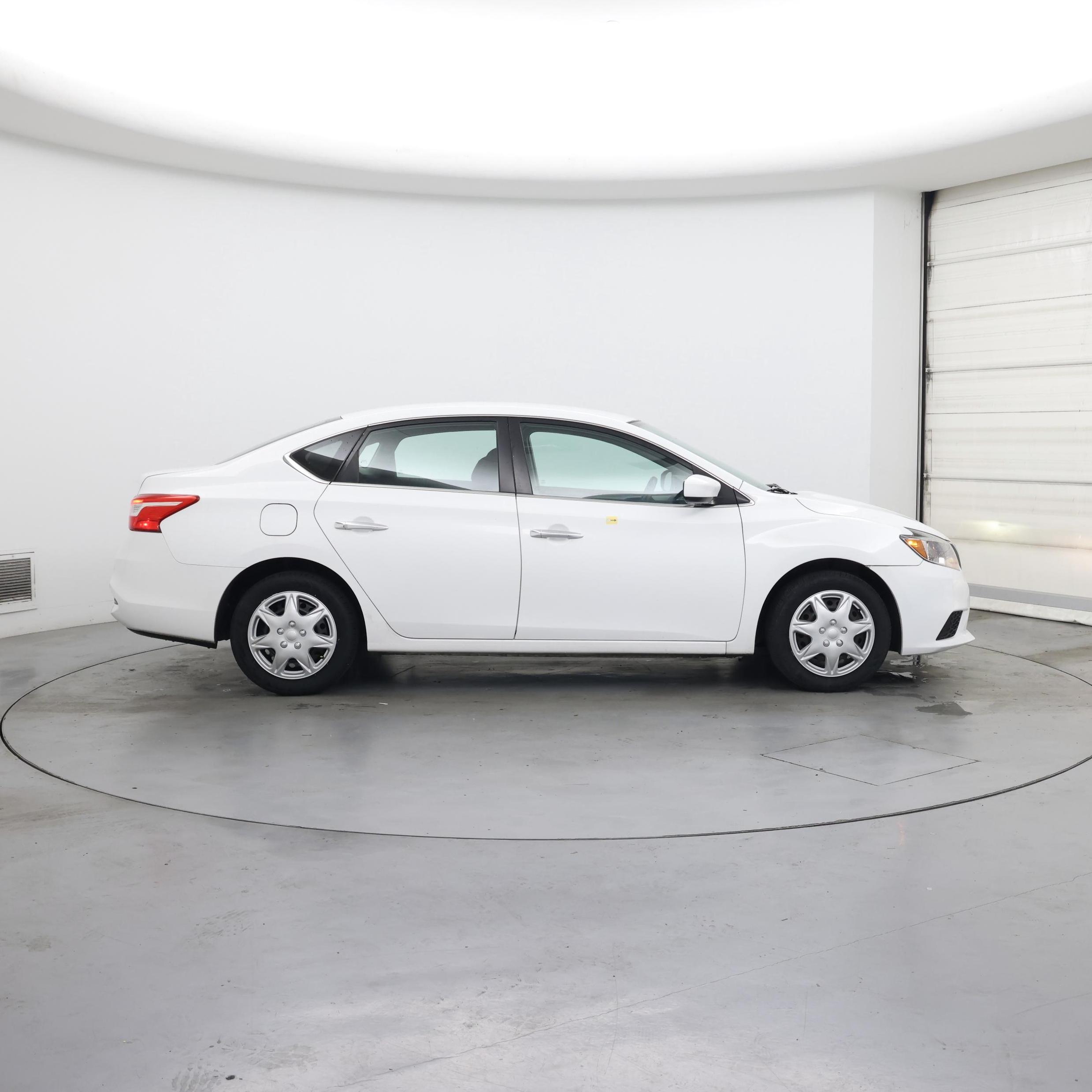 Thumbnail: 2019 Nissan Sentra - 7