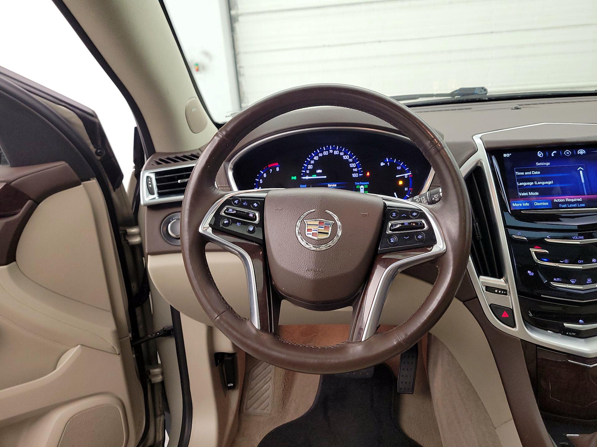 Thumbnail: 2015 Cadillac SRX - 10