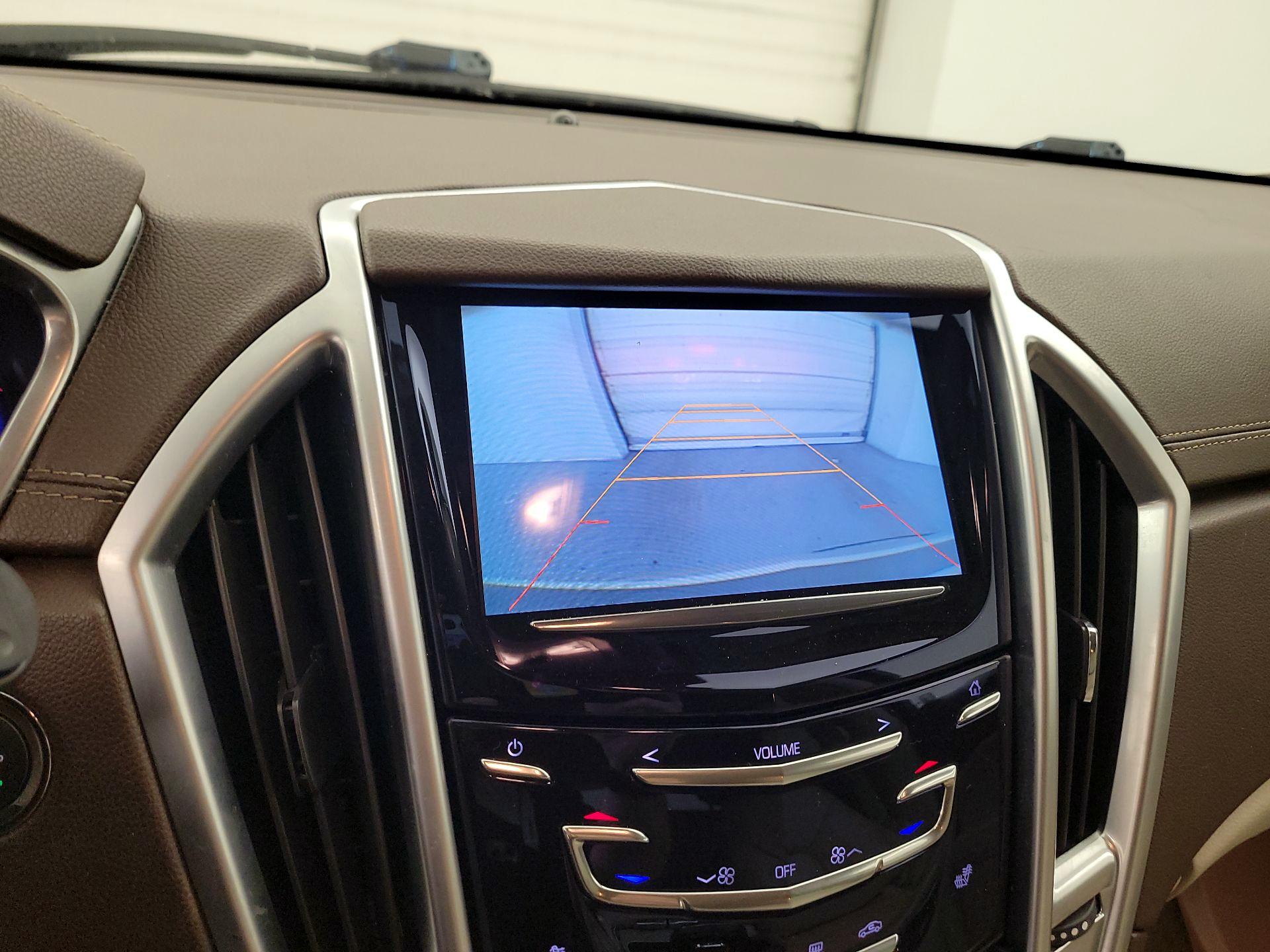 Thumbnail: 2015 Cadillac SRX - 14