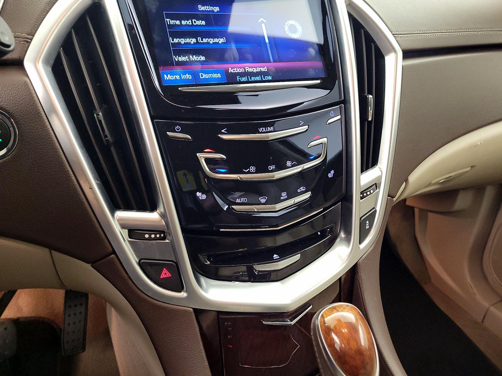 Thumbnail: 2015 Cadillac SRX - 16