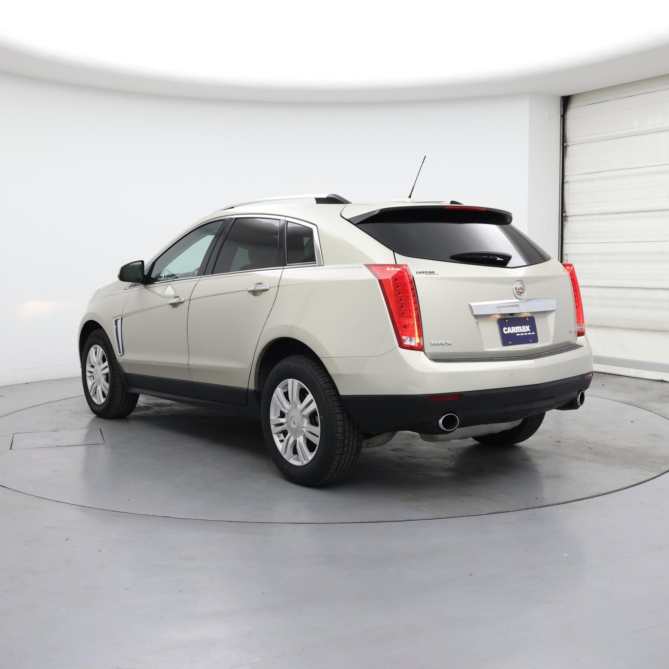 Thumbnail: 2015 Cadillac SRX - 2