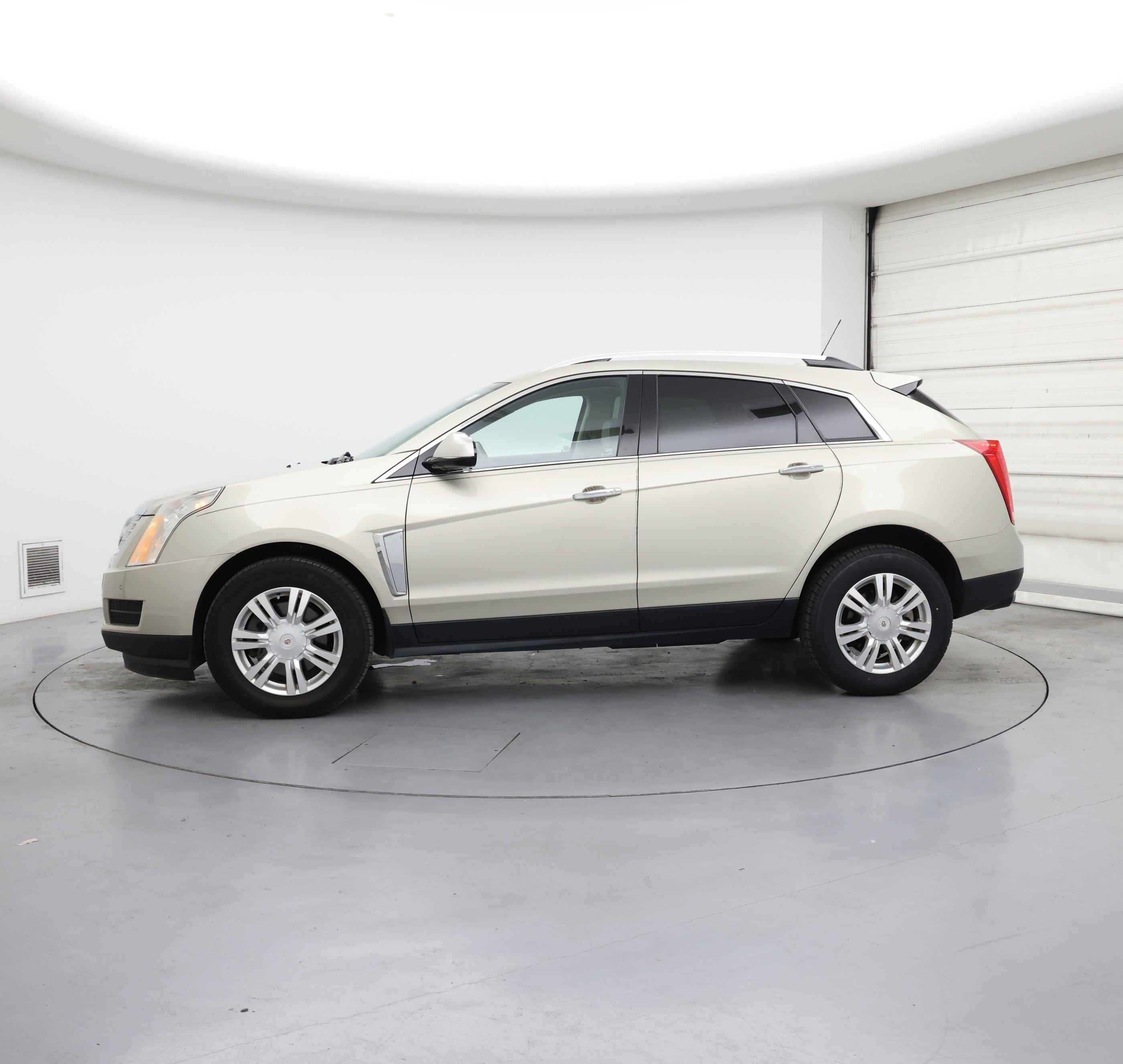 Thumbnail: 2015 Cadillac SRX - 3
